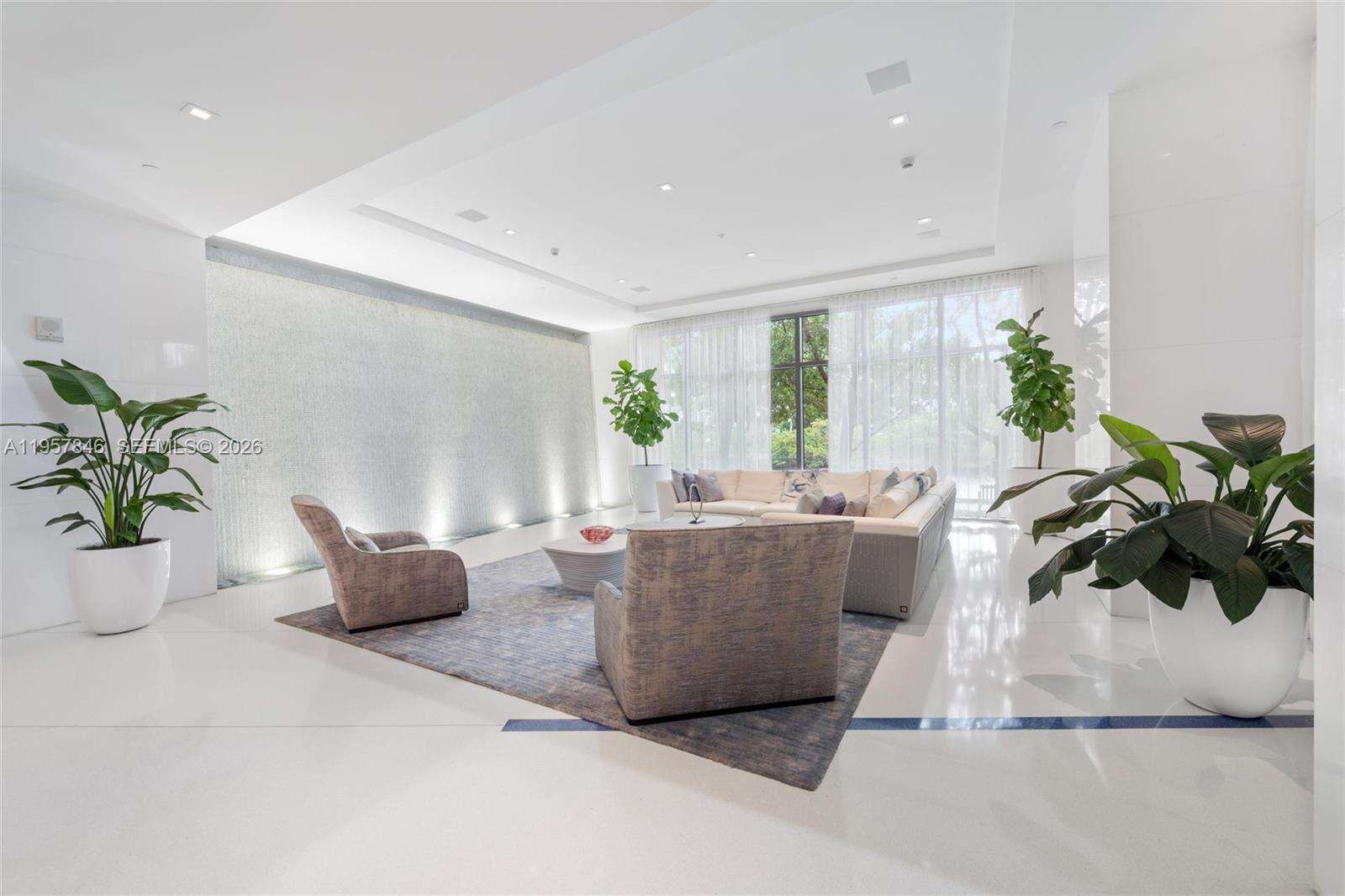 PARQUE TOWERS - 300 Sunny Isles Blvd, Sunny Isles Beach, FL 33160 | Picture 34