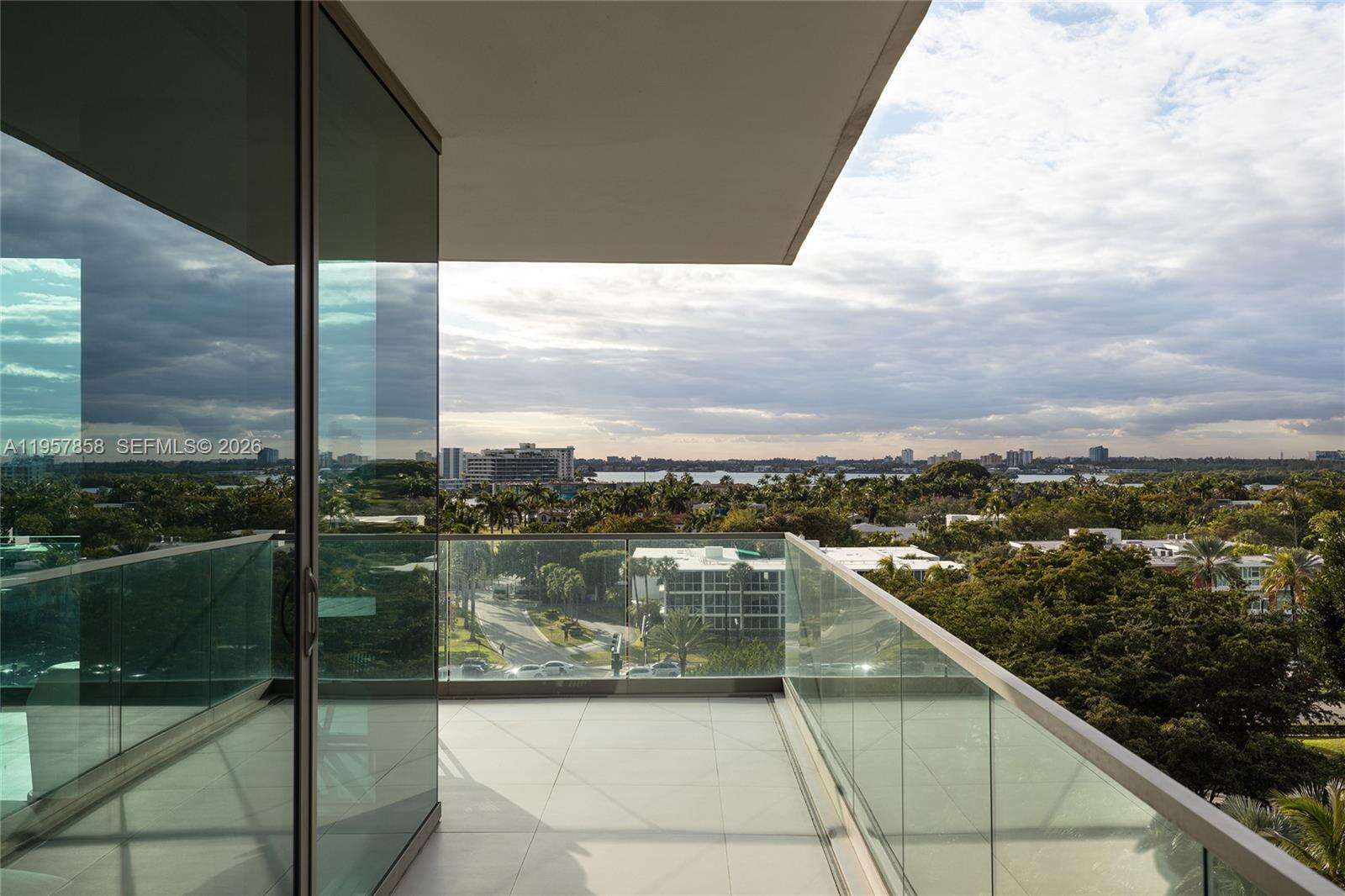 OCEANA BAL HARBOUR - 10203 Collins Ave, Bal Harbour, FL 33154 | Picture 30