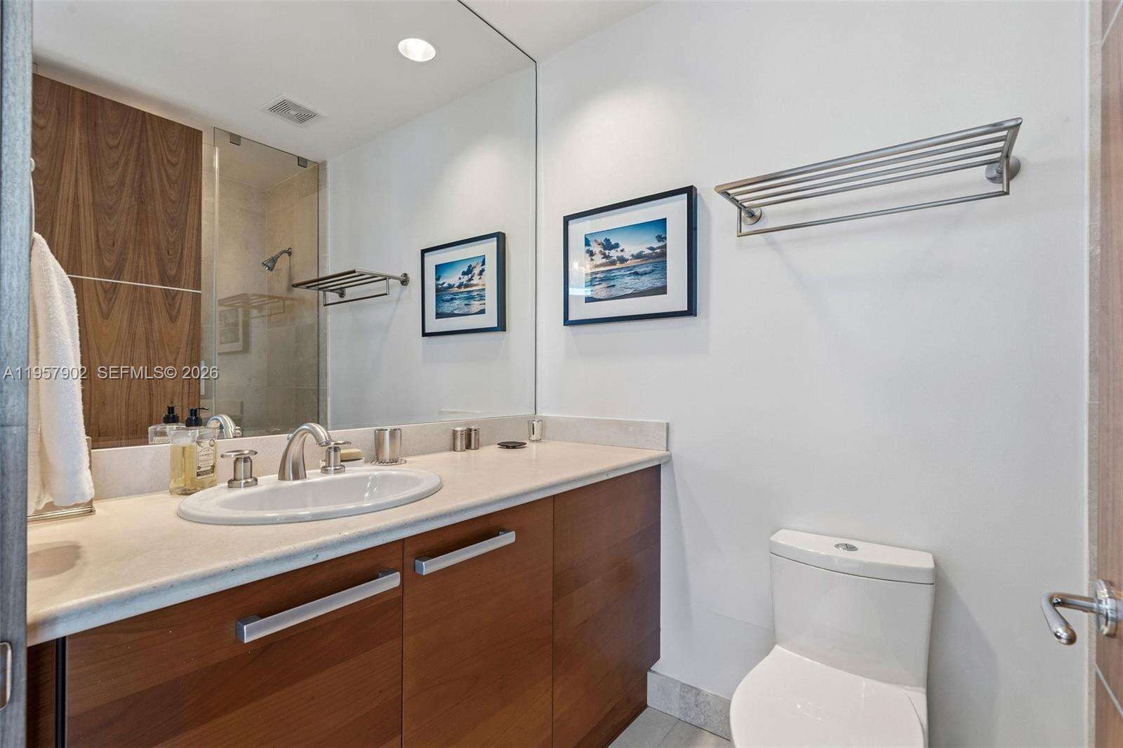 THE RESIDENCES AT THE BATH CLUB - 5959 Collins Ave, Miami Beach, FL 33140 | Picture 28