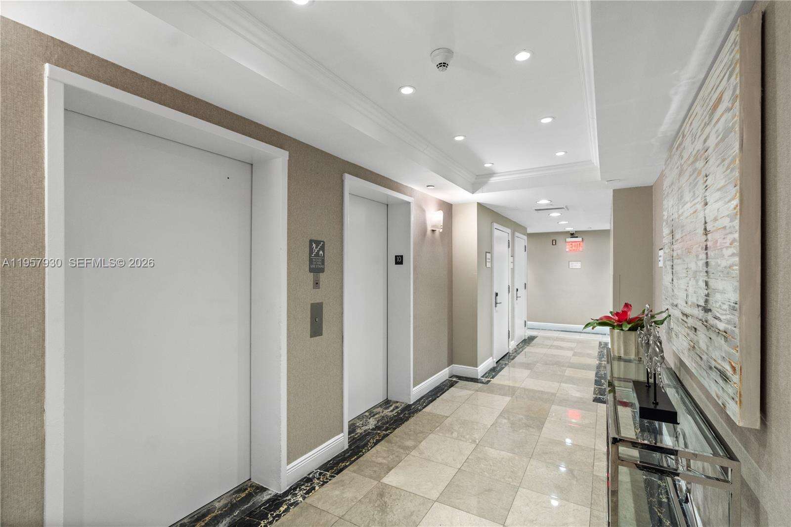Hilton Bentley at 101 Ocean Dr, Miami Beach, FL 33139 - For Sale photo 20
