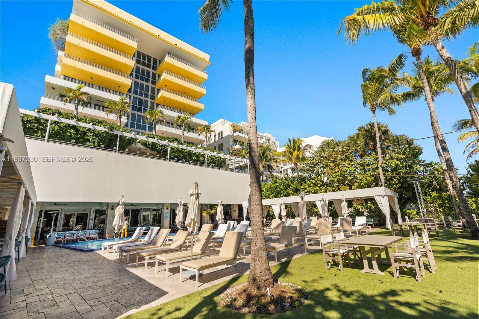 Hilton Bentley at 101 Ocean Dr, Miami Beach, FL 33139 - For Sale photo 22