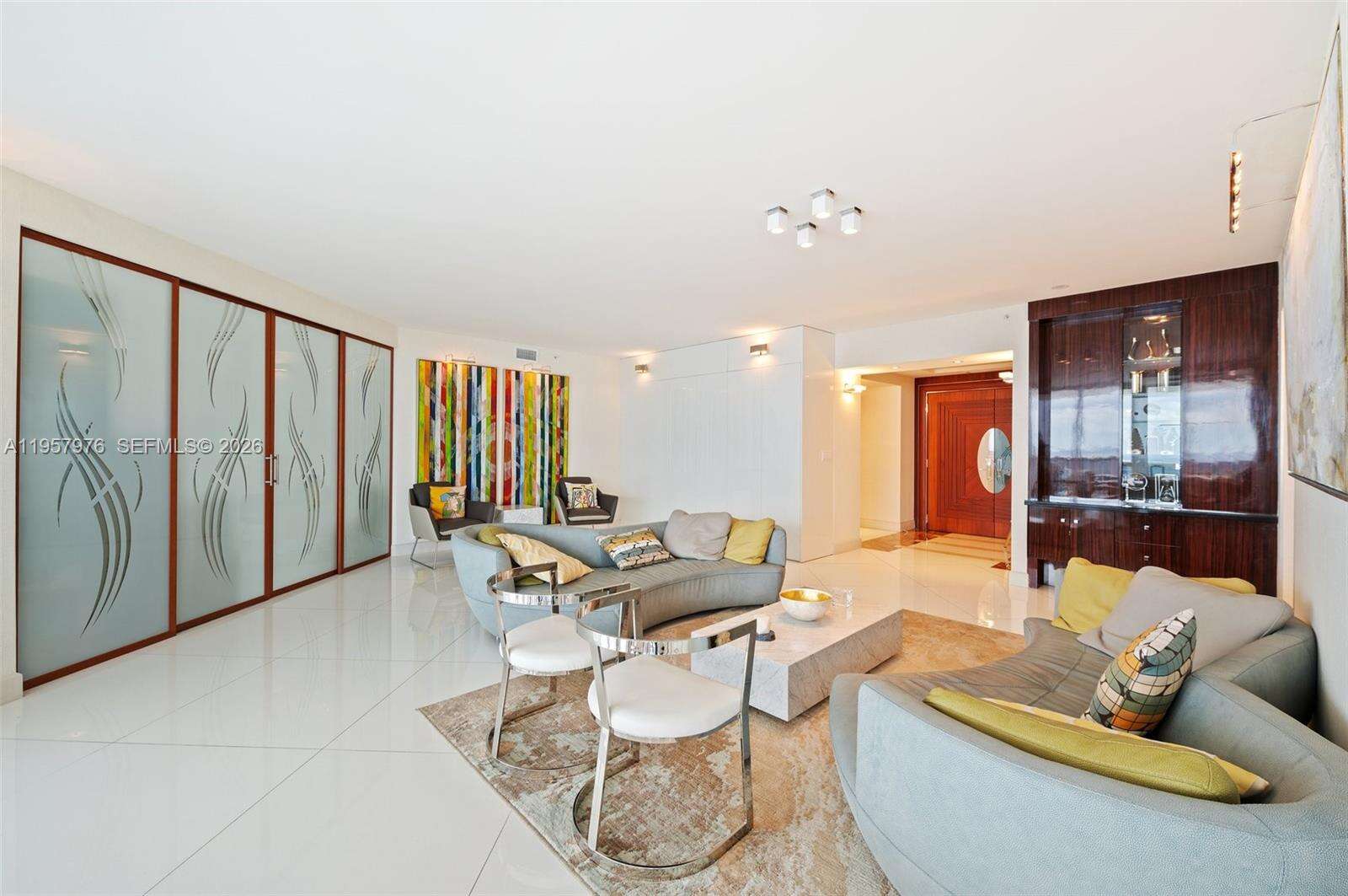 TRUMP ROYALE - 18201 Collins Ave, Sunny Isles Beach, FL 33160 | Picture 11