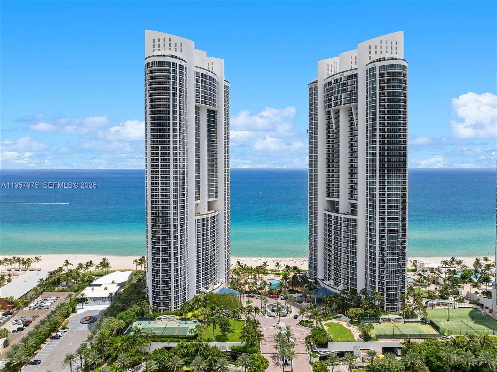 TRUMP ROYALE - 18201 Collins Ave, Sunny Isles Beach, FL 33160 | Picture 4