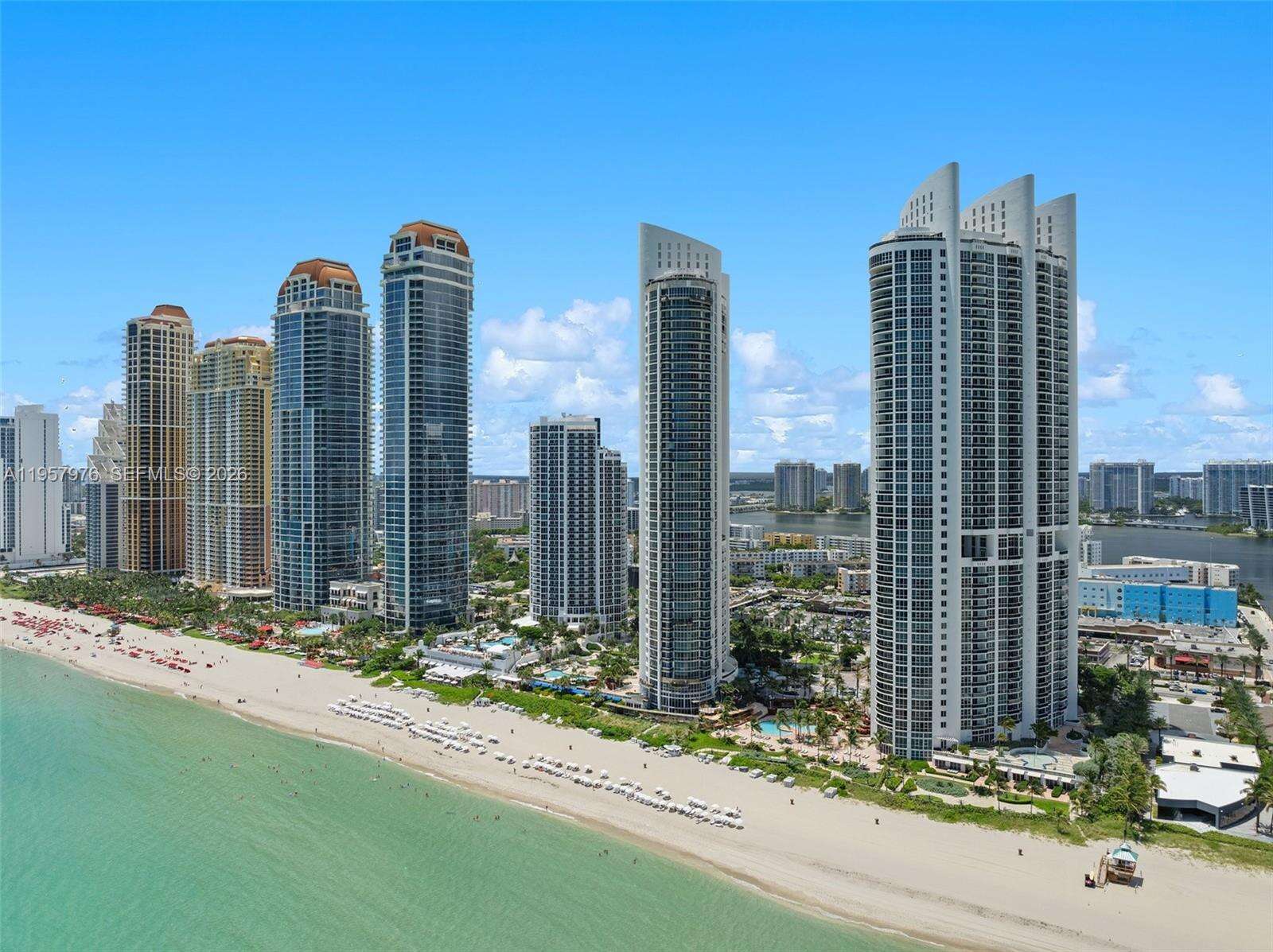 TRUMP ROYALE - 18201 Collins Ave, Sunny Isles Beach, FL 33160 | Picture 35