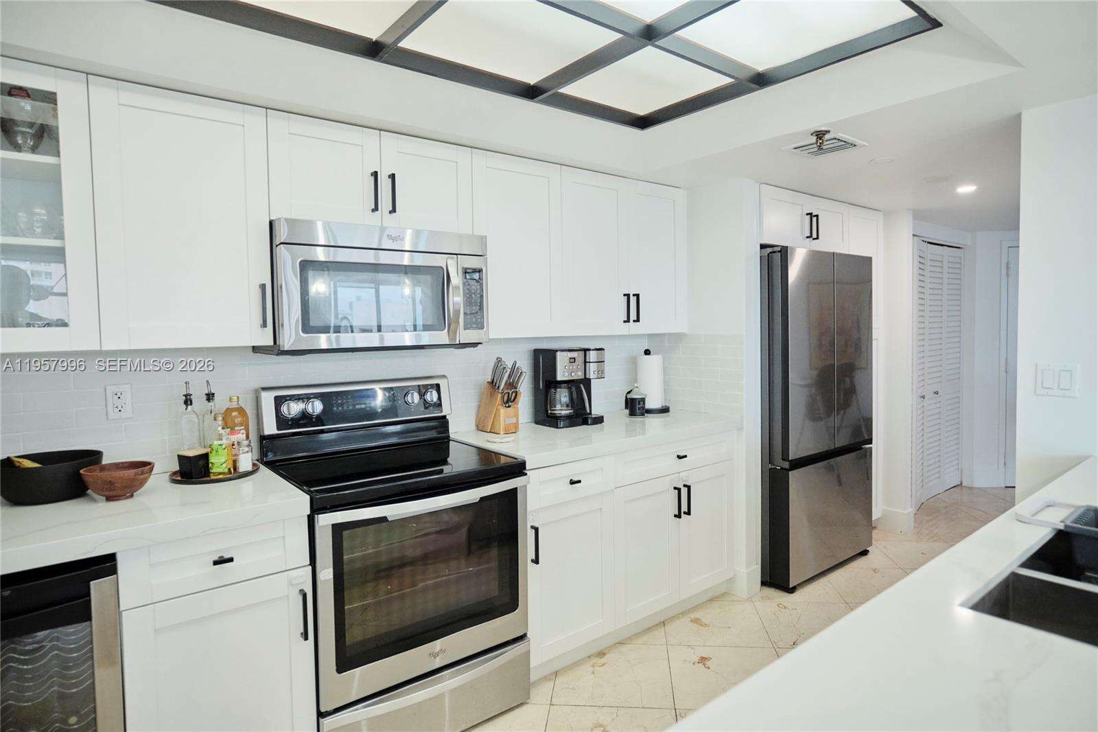 BRICKELL KEY ONE - 520 Brickell Key Dr, Miami, FL 33131 | Picture 21