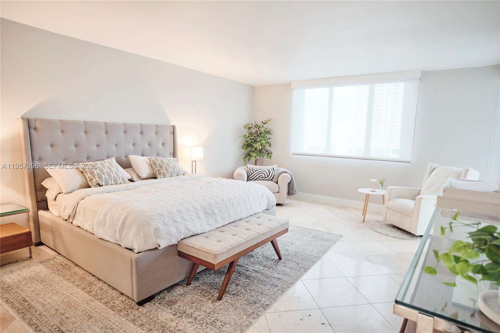 BRICKELL KEY ONE - 520 Brickell Key Dr, Miami, FL 33131 | Picture 10