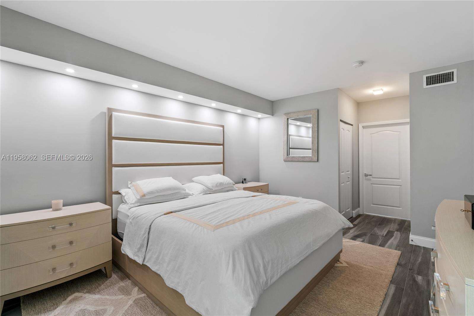 King David at 17555 Atlantic Blvd, Sunny Isles Beach, FL 33160 - For Sale photo 30