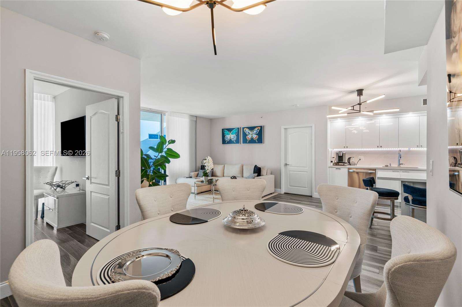 King David at 17555 Atlantic Blvd, Sunny Isles Beach, FL 33160 - For Sale photo 39