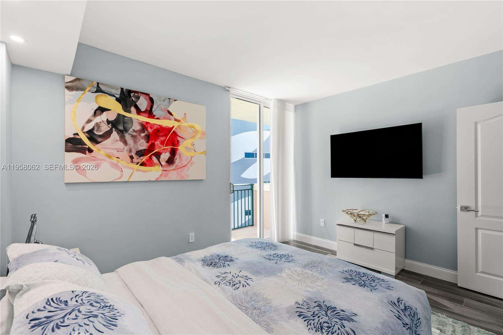 King David at 17555 Atlantic Blvd, Sunny Isles Beach, FL 33160 - For Sale photo 44