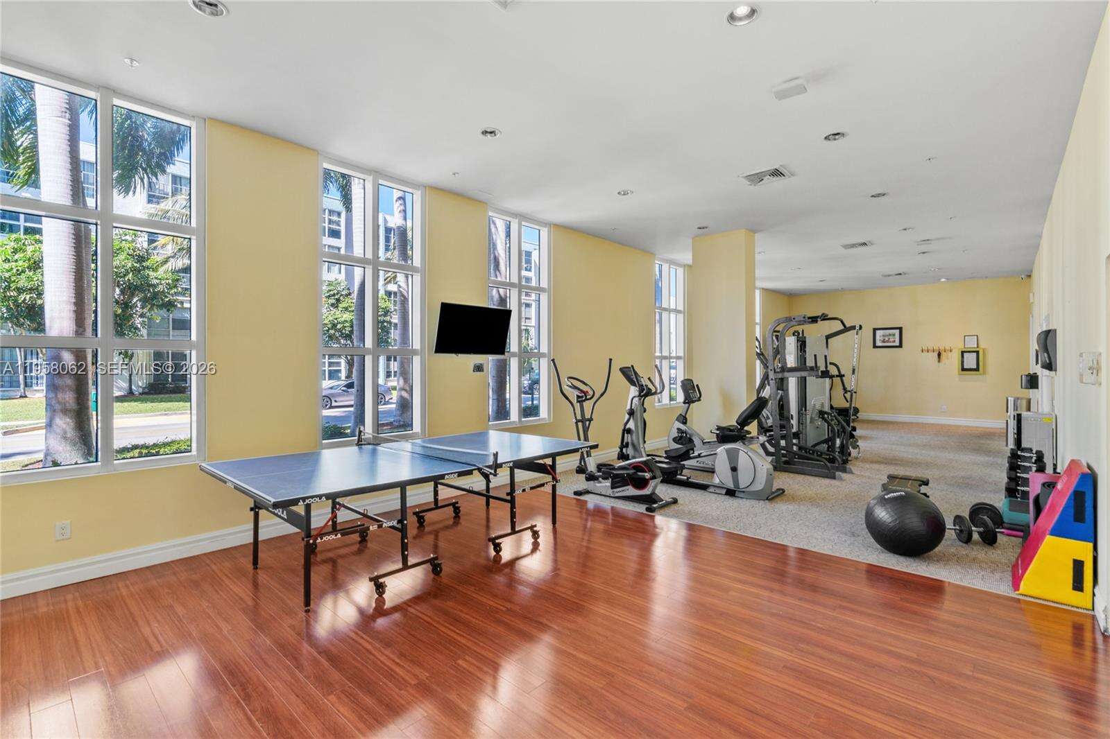 King David at 17555 Atlantic Blvd, Sunny Isles Beach, FL 33160 - For Sale photo 50