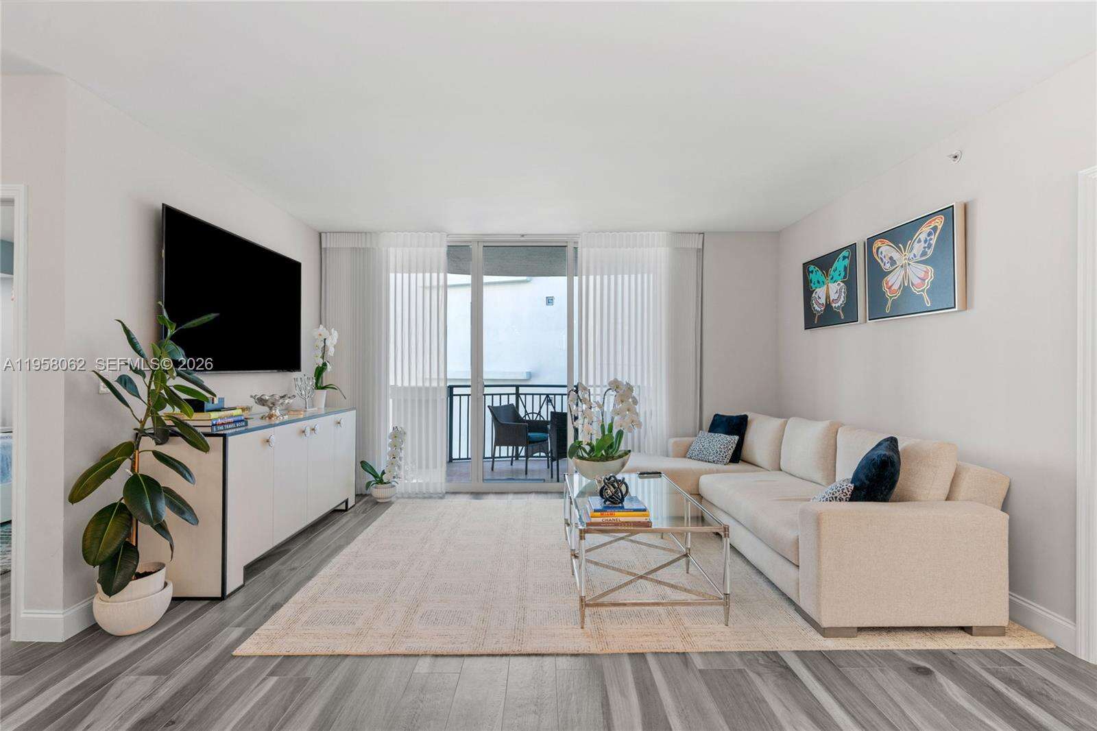 King David at 17555 Atlantic Blvd, Sunny Isles Beach, FL 33160 - For Sale photo 10