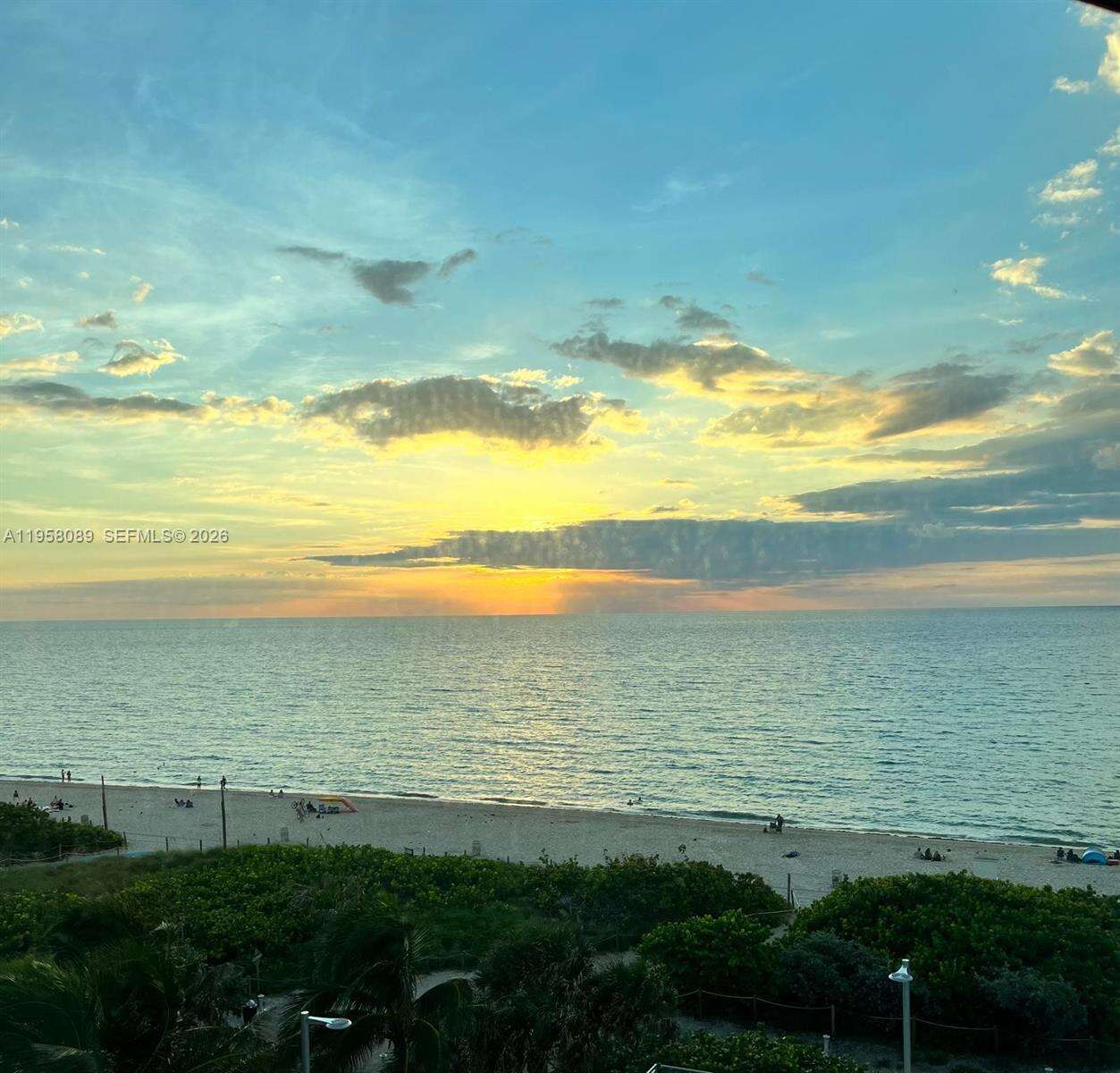 Burleigh House at 7135 Collins Ave, Miami Beach, FL 33141 - For Sale photo 22