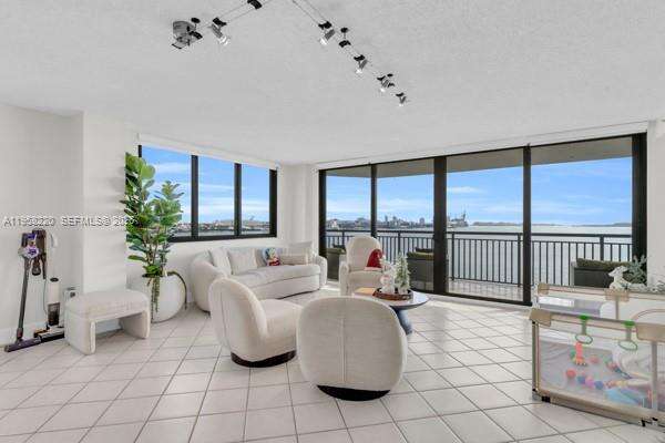 Brickell Key 2 at 540 Brickell Key Dr, Miami, FL 33131 - For Sale photo 2