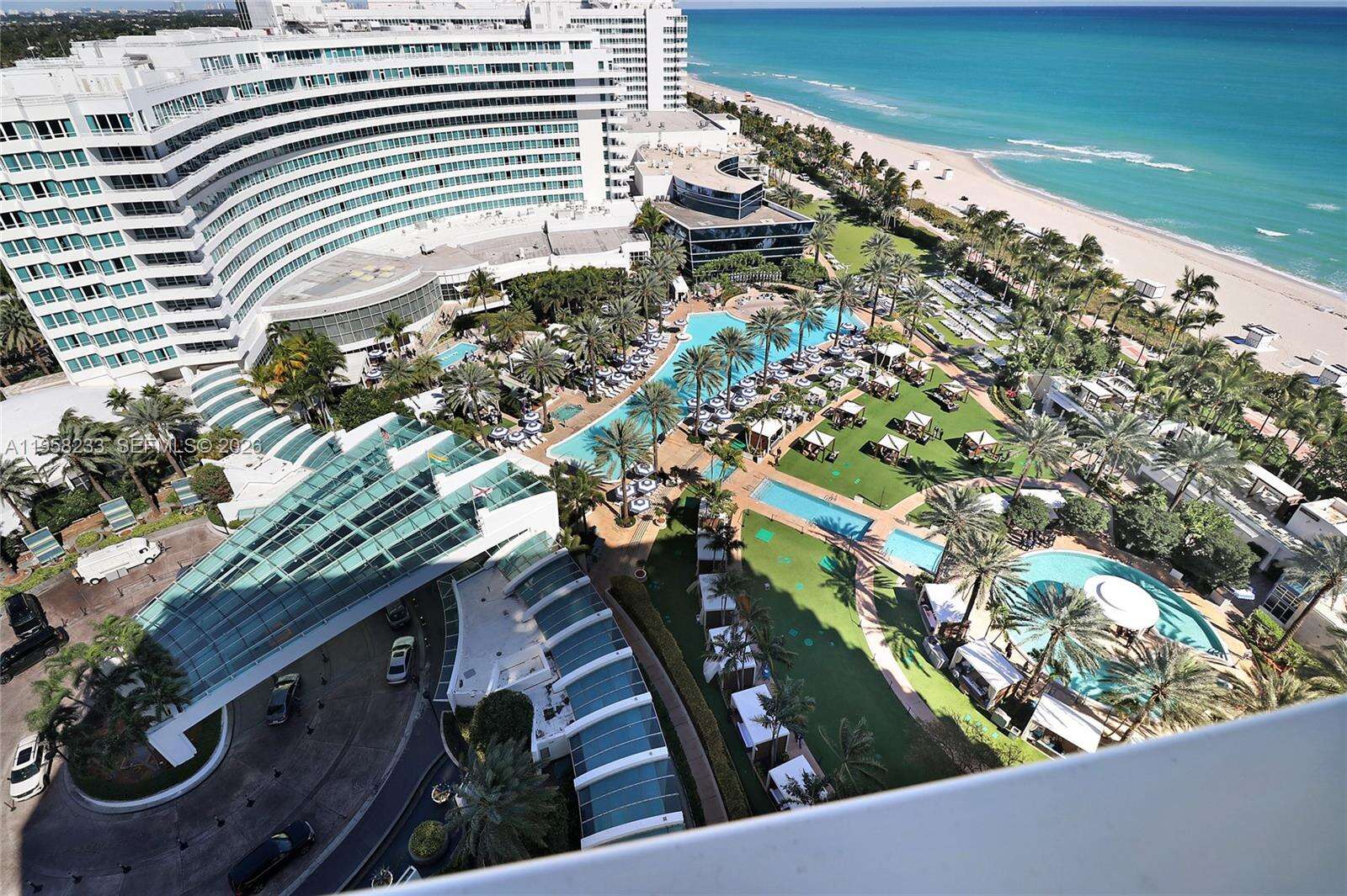 FONTAINEBLEAU III OCEAN CLUB - 4391 Collins Ave, Miami Beach, FL 33140 | Picture 22