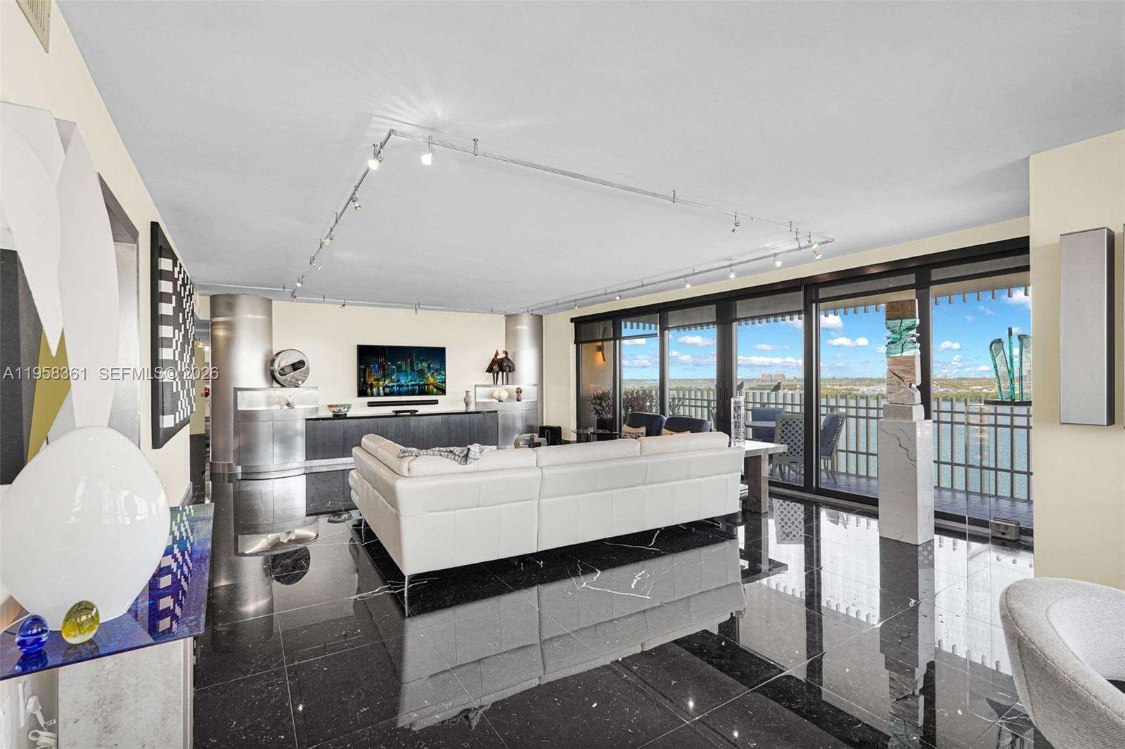 GROVE ISLE - 1 Grove Isle Dr, Miami, FL 33133 | Picture 3