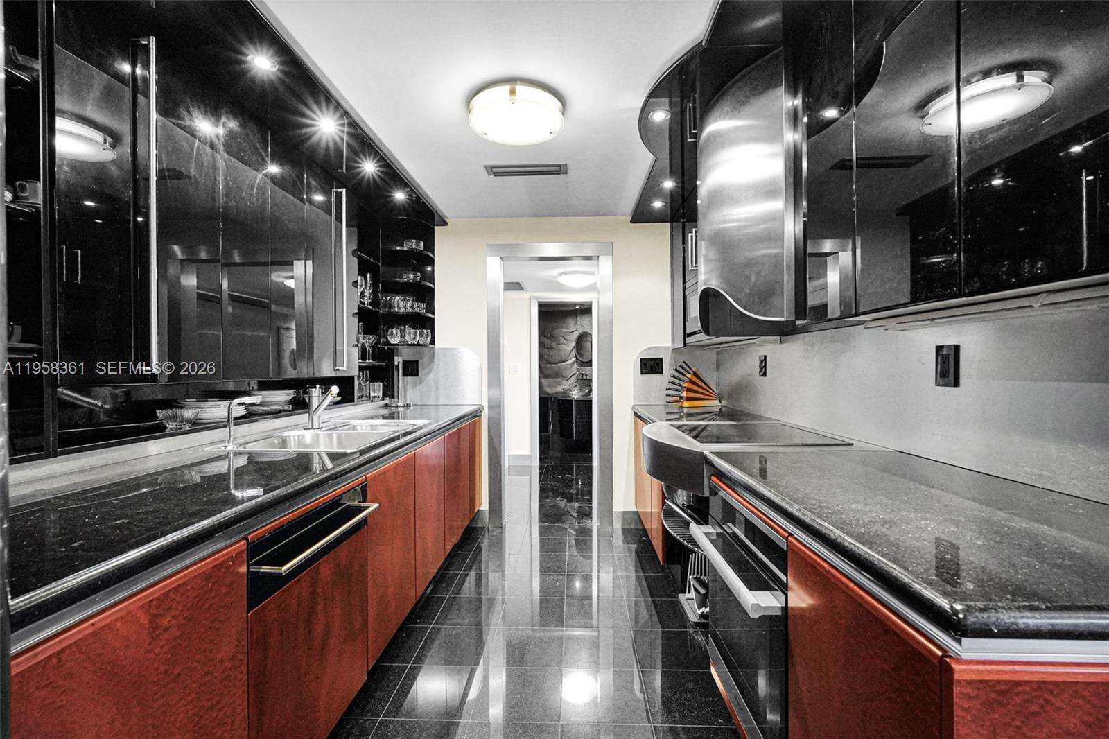 GROVE ISLE - 1 Grove Isle Dr, Miami, FL 33133 | Picture 26