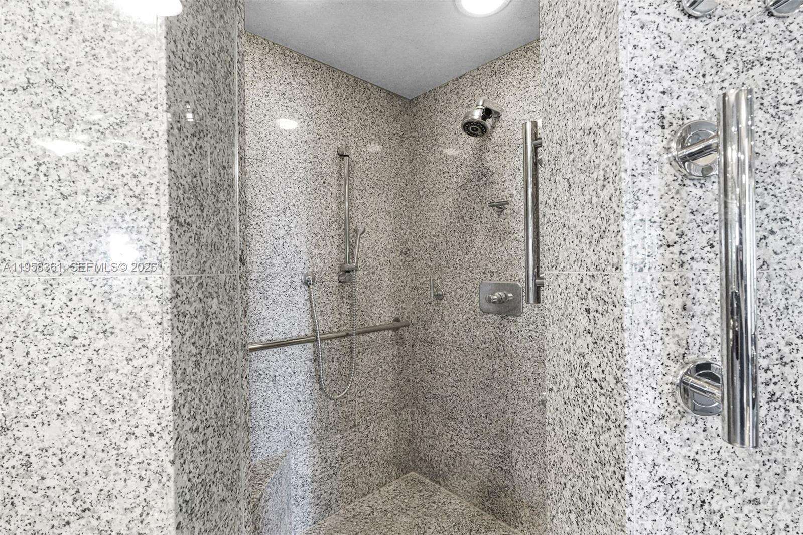 GROVE ISLE - 1 Grove Isle Dr, Miami, FL 33133 | Picture 50