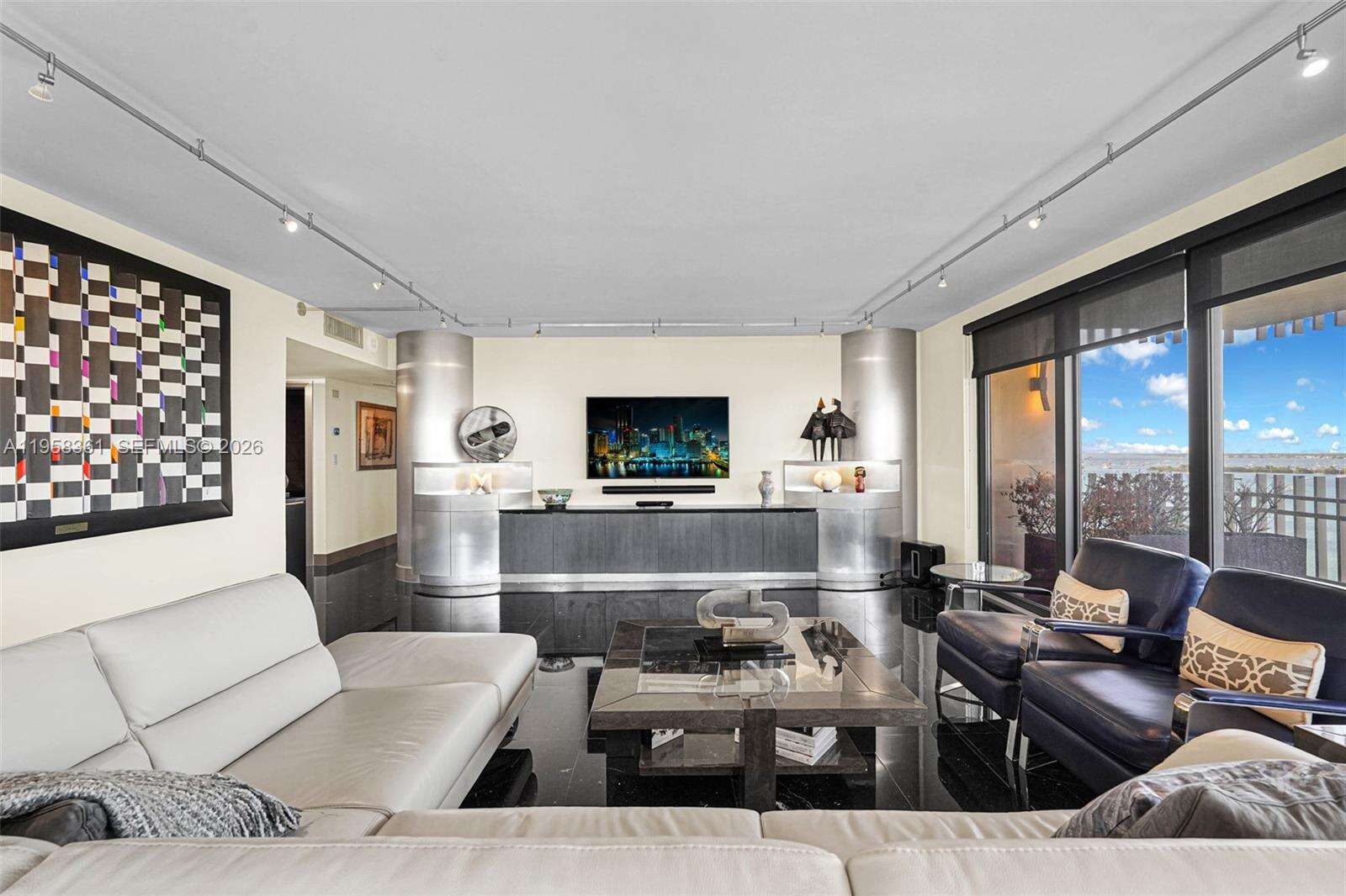 GROVE ISLE - 1 Grove Isle Dr, Miami, FL 33133 | Picture 8