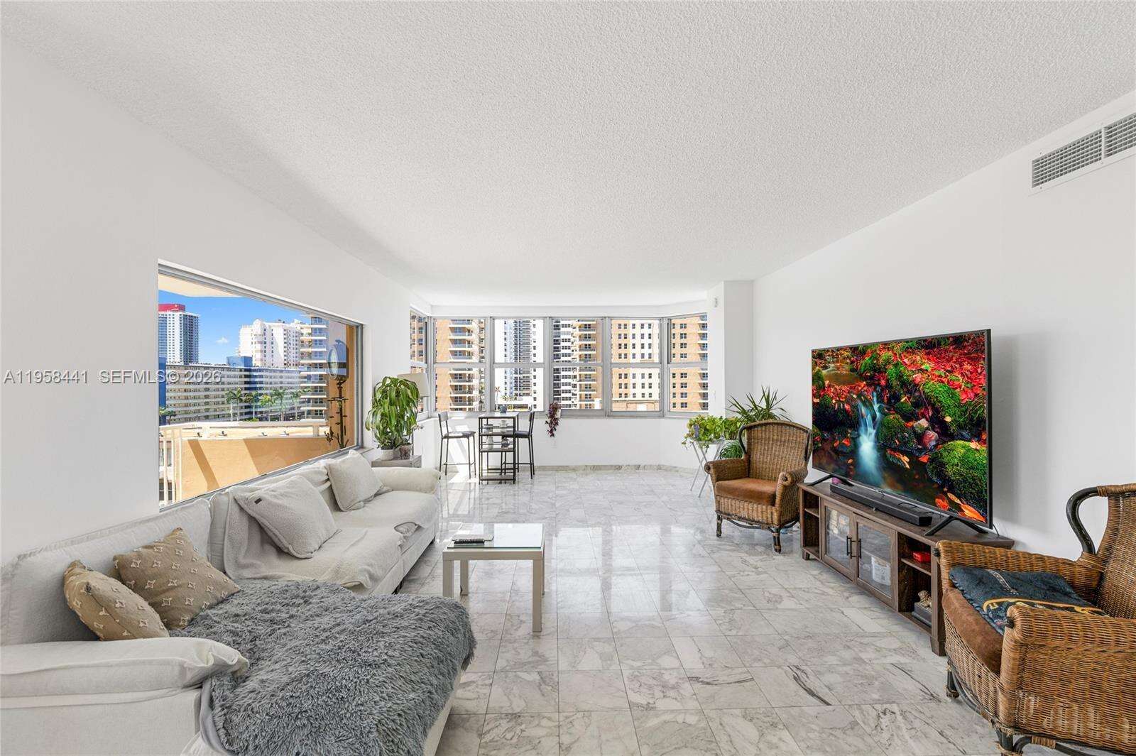 The Hemispheres at 1950 S Ocean Dr, Hallandale Beach, FL 33009 - For Sale photo 11