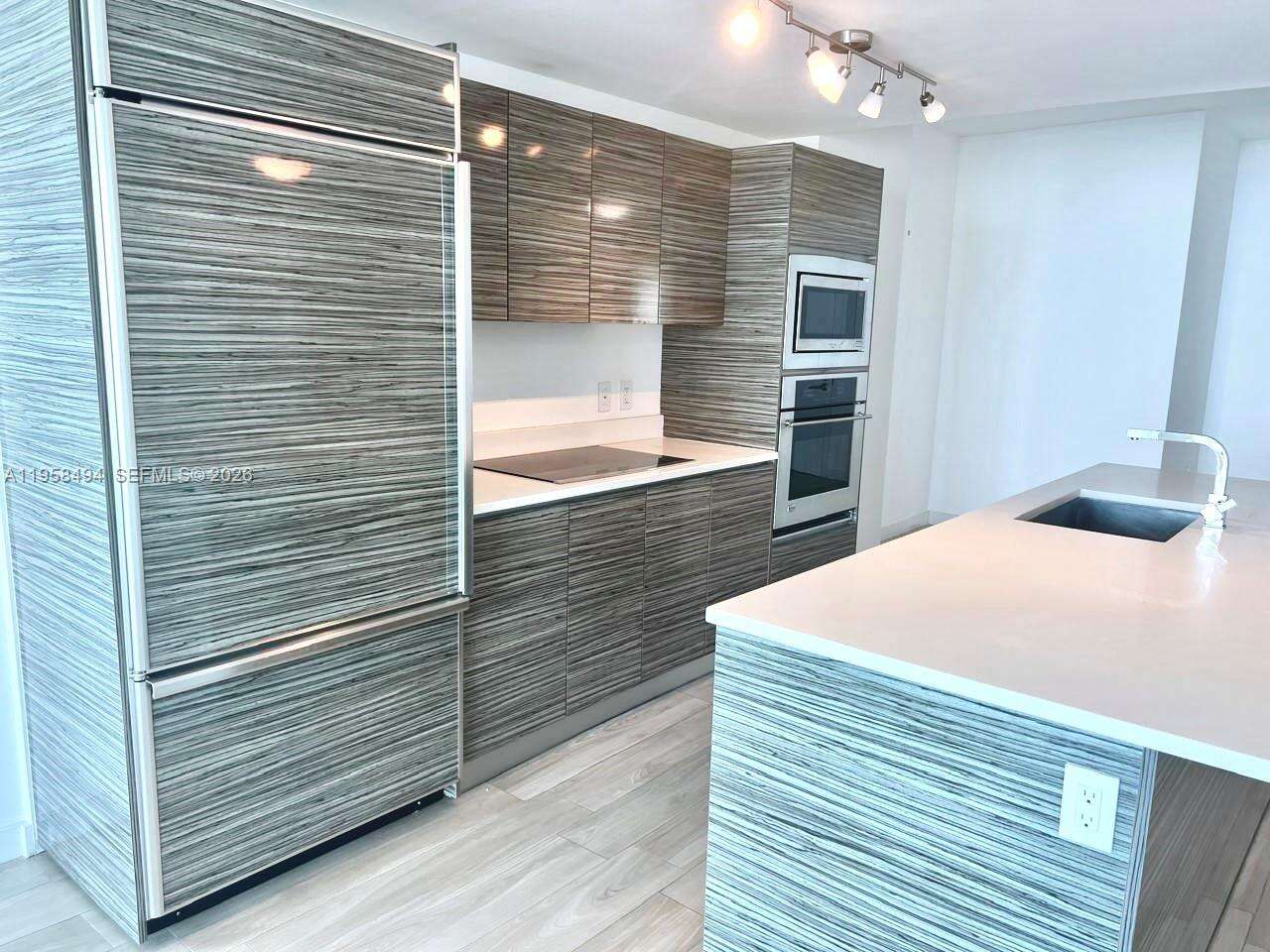 Icon Bay at 460 28 St, Miami, FL 33137 - For Sale photo 13