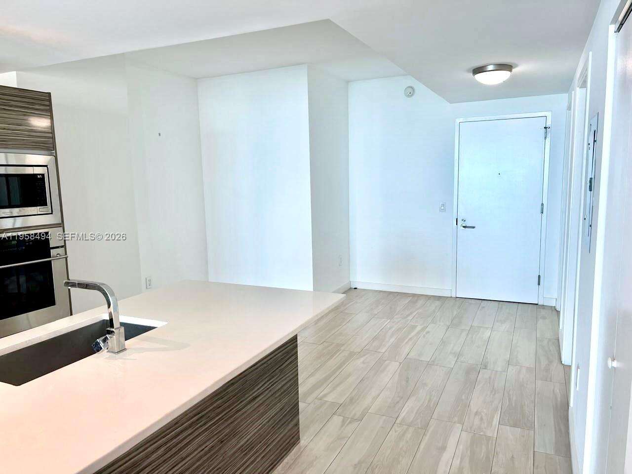 Icon Bay at 460 28 St, Miami, FL 33137 - For Sale photo 15