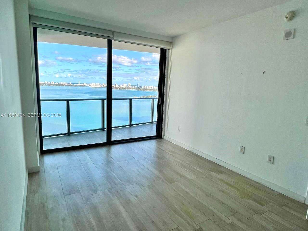 Icon Bay at 460 28 St, Miami, FL 33137 - For Sale photo 24