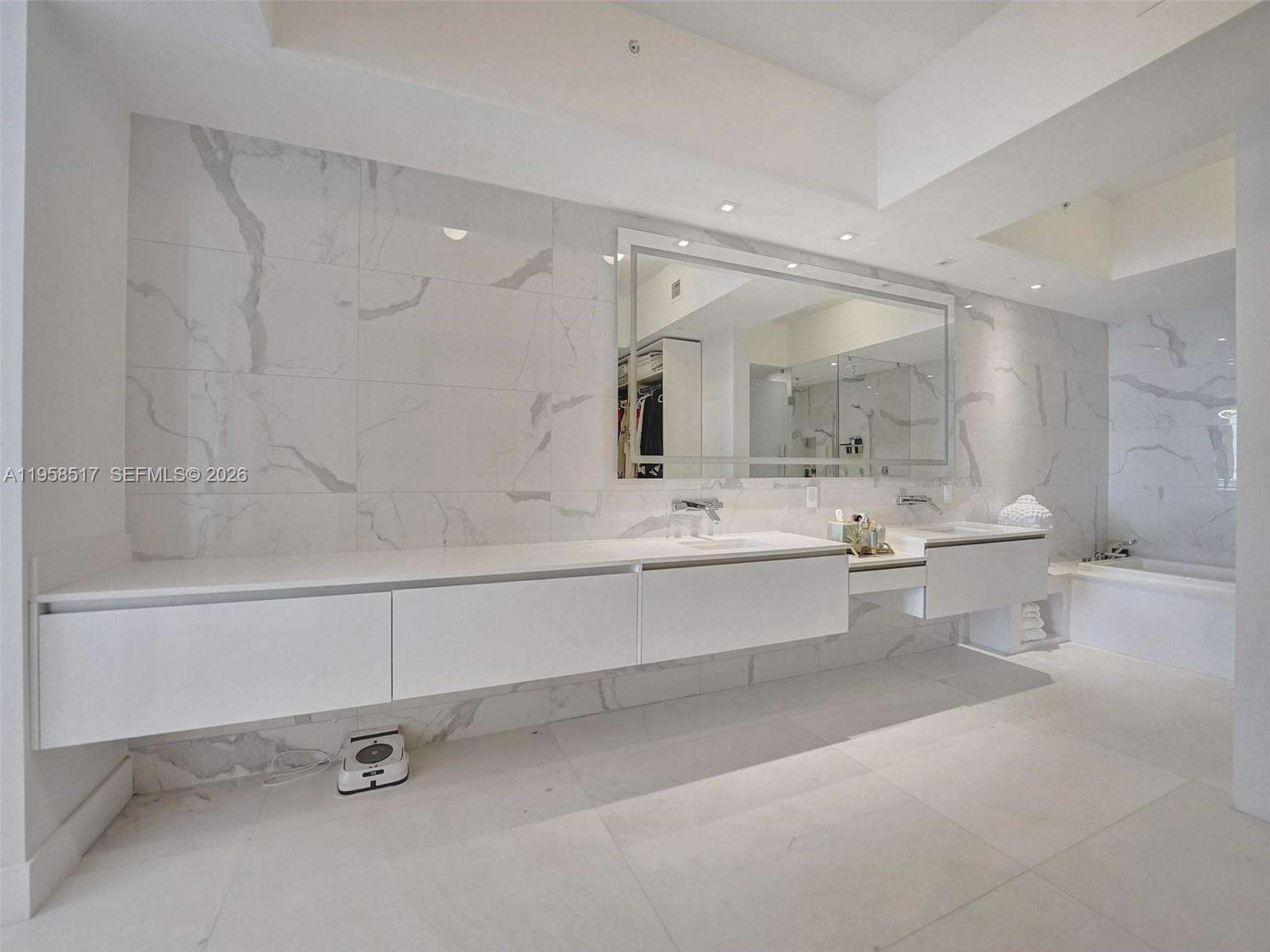 PRIVE - 5500 Island Estates Dr, Aventura, FL 33160 | Picture 17