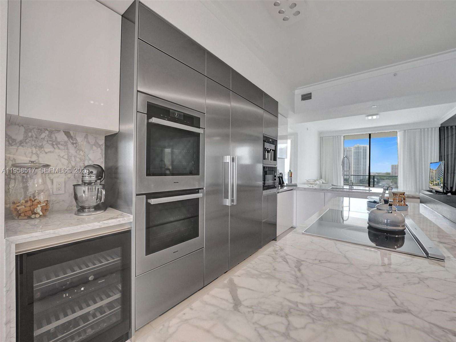 PRIVE - 5500 Island Estates Dr, Aventura, FL 33160 | Picture 8