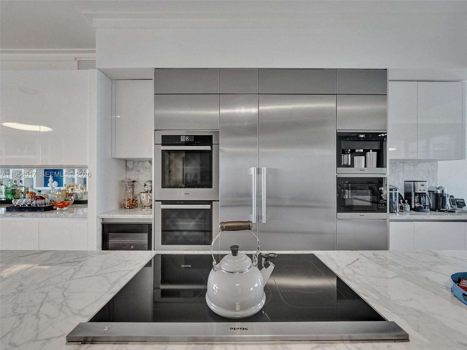 PRIVE - 5500 Island Estates Dr, Aventura, FL 33160 | Picture 9