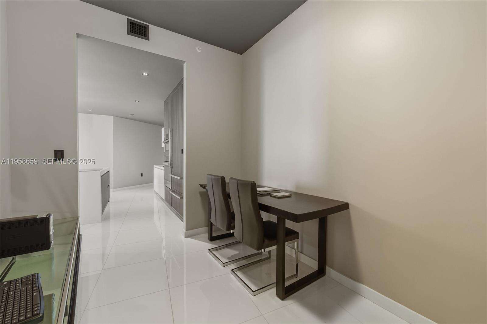 PARAMOUNT MIAMI WORLDCENTER - 851 1 Ave, Miami, FL 33132 | Picture 11