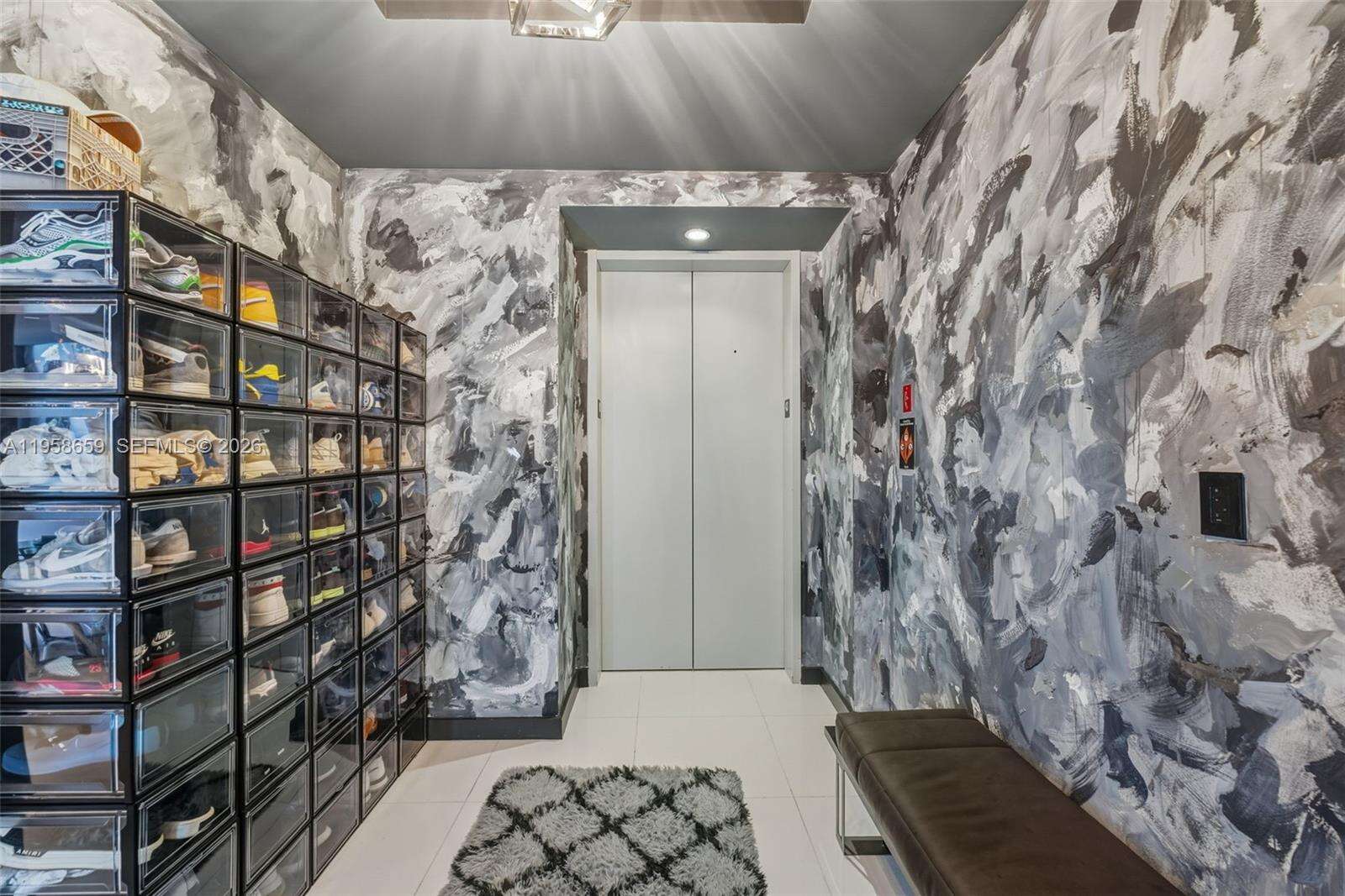 PARAMOUNT MIAMI WORLDCENTER - 851 1 Ave, Miami, FL 33132 | Picture 3