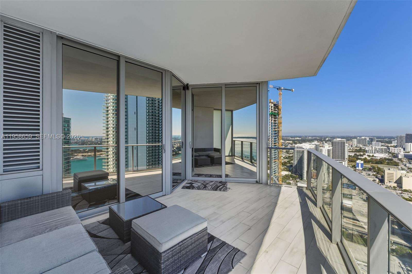 PARAMOUNT MIAMI WORLDCENTER - 851 1 Ave, Miami, FL 33132 | Picture 32