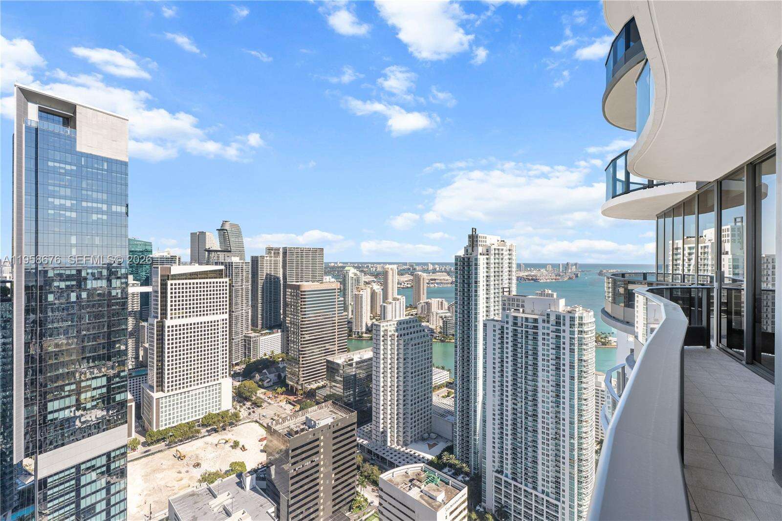BRICKELL FLATIRON - 1000 Brickell Plz, Miami, FL 33131 | Picture 32