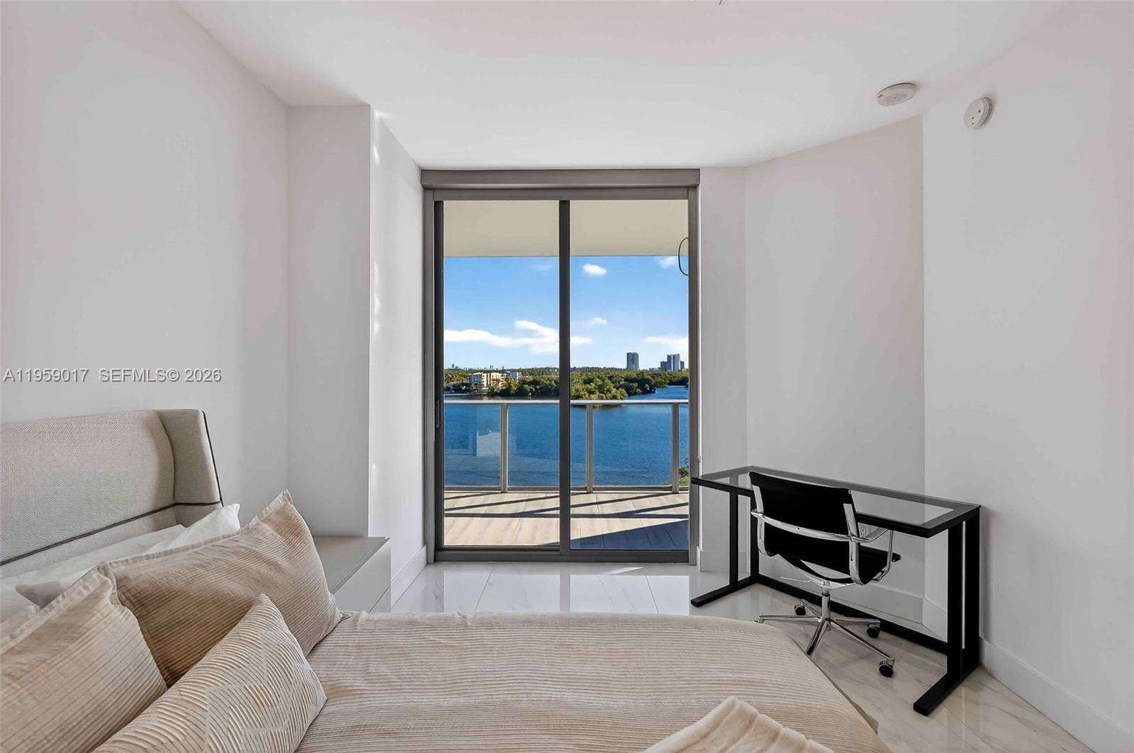 MARINA PALMS RESIDENCES SOUTH - 17111 Biscayne Blvd, North Miami Beach, FL 33160 | Picture 22