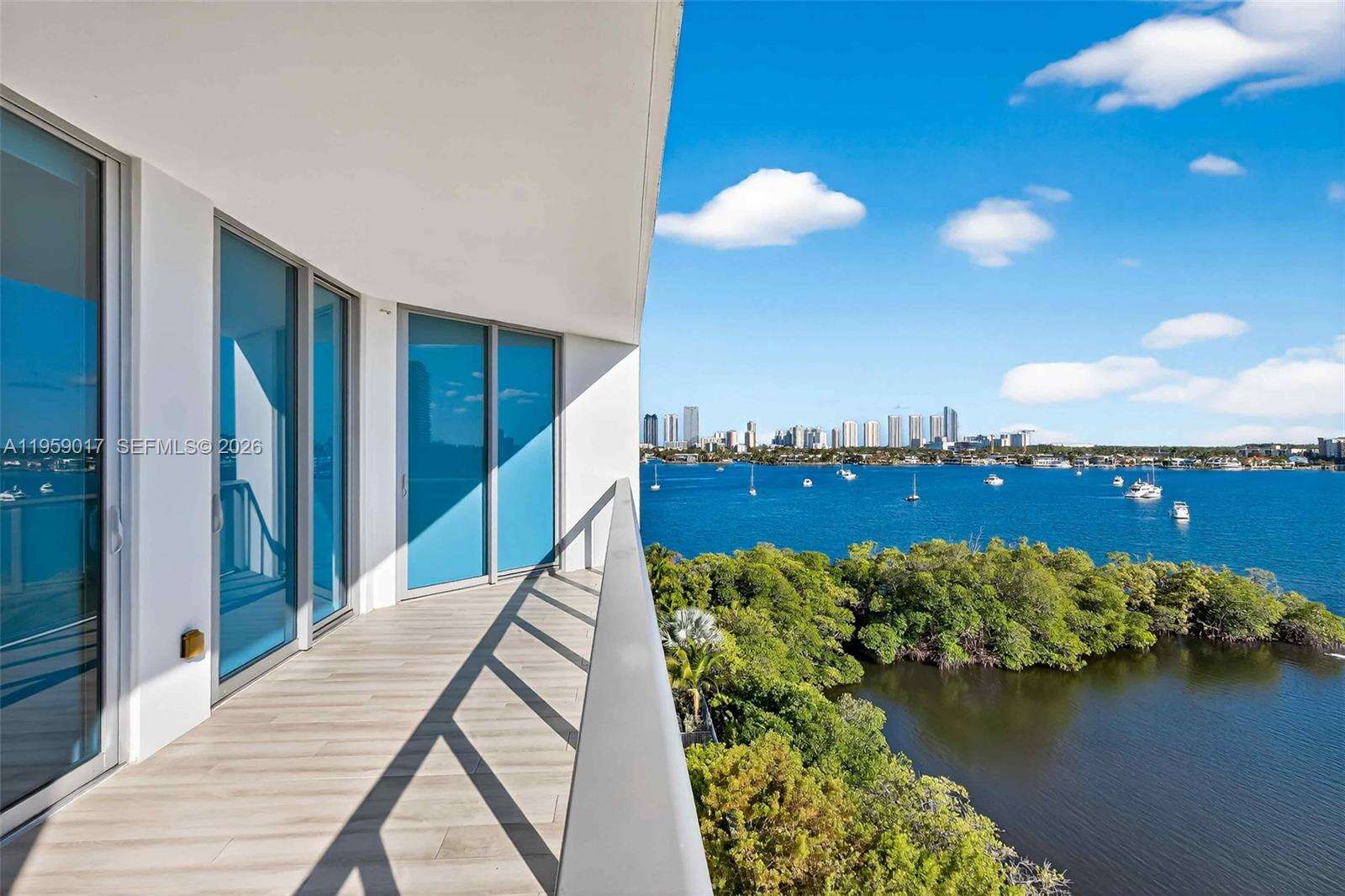 MARINA PALMS RESIDENCES SOUTH - 17111 Biscayne Blvd, North Miami Beach, FL 33160 | Picture 7
