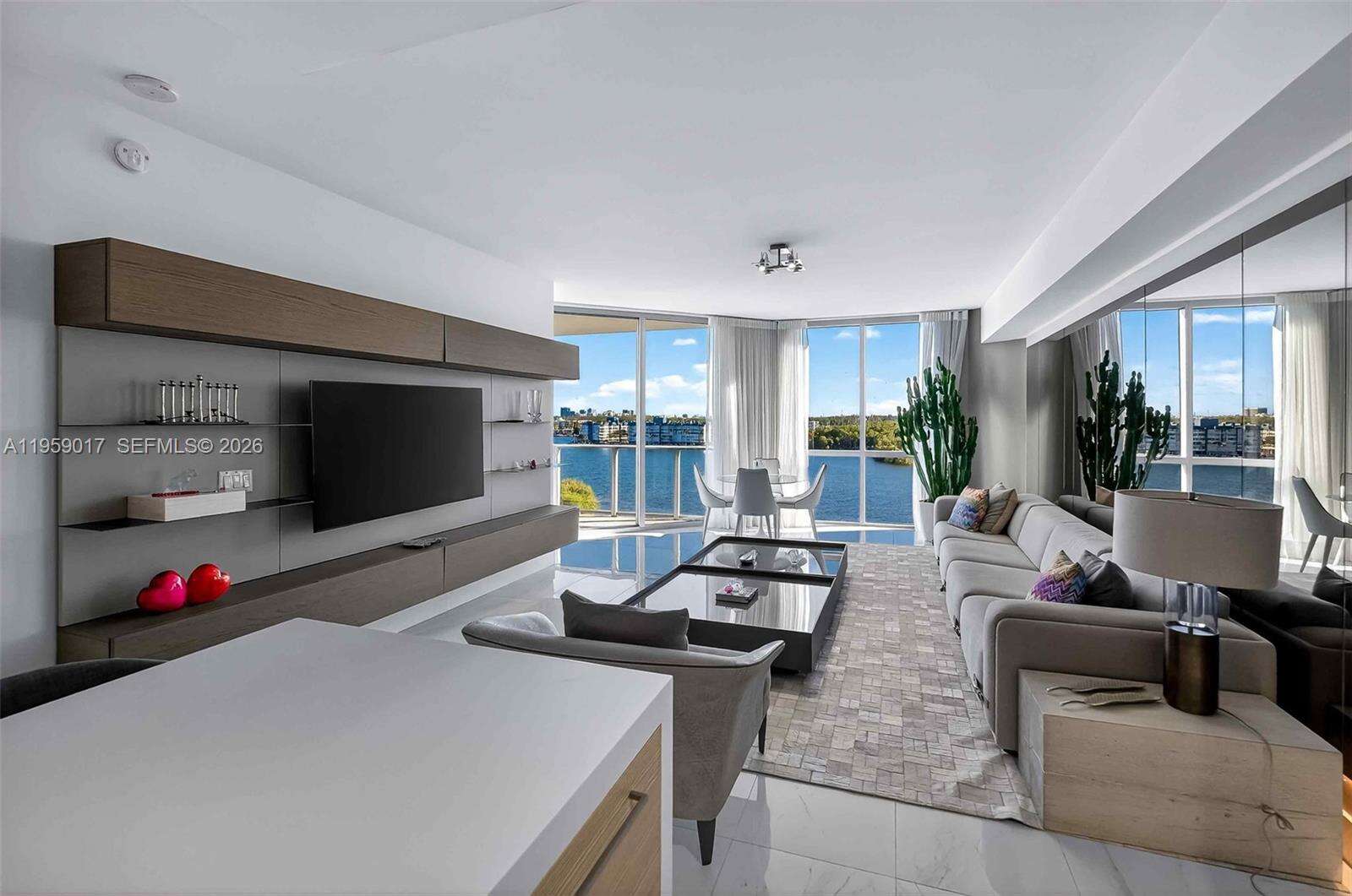 MARINA PALMS RESIDENCES SOUTH - 17111 Biscayne Blvd, North Miami Beach, FL 33160 | Picture 8