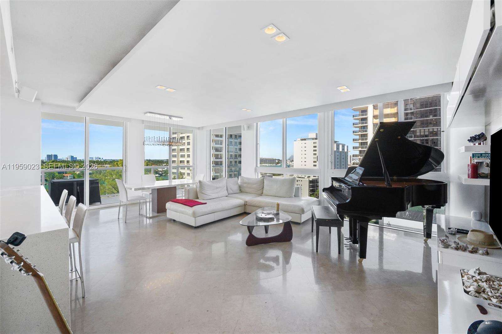 AKOYA - 6365 Collins Ave, Miami Beach, FL 33141 | Picture 3