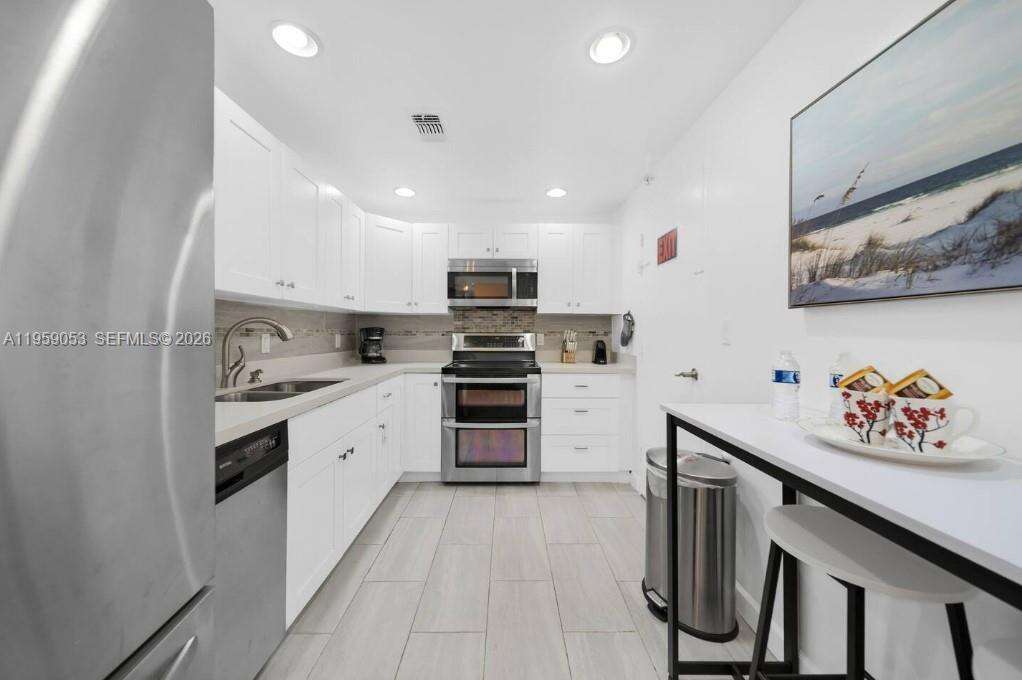 The Tides at 3801 Ocean Dr, Hollywood, FL 33019 - For Sale photo 12