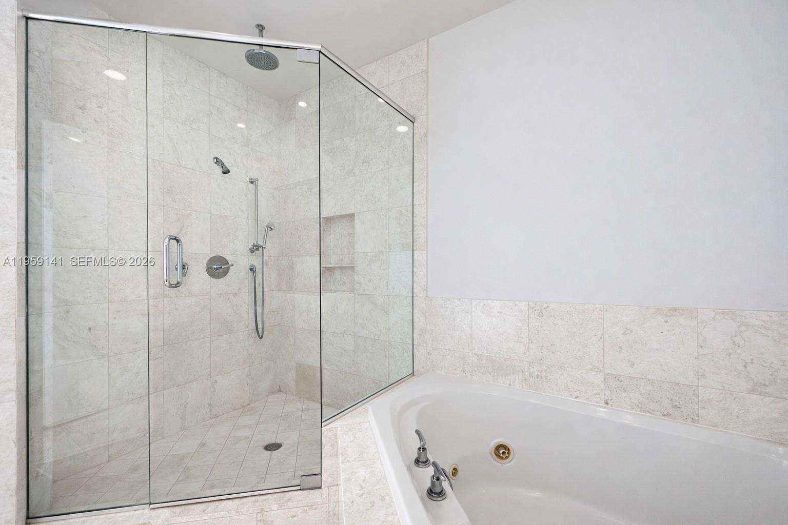 ASIA - 900 Brickell Key Blvd, Miami, FL 33131 | Picture 18