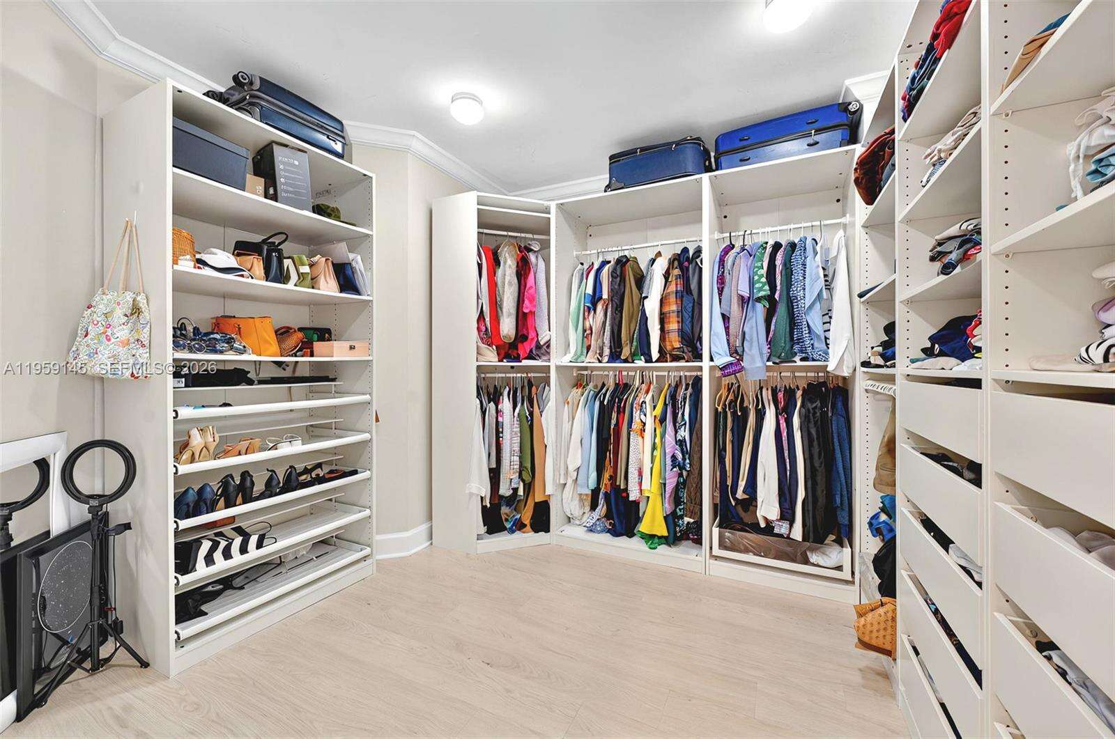 ATLANTIC III AT THE POINT - 21050 Point Pl, Aventura, FL 33180 | Picture 26