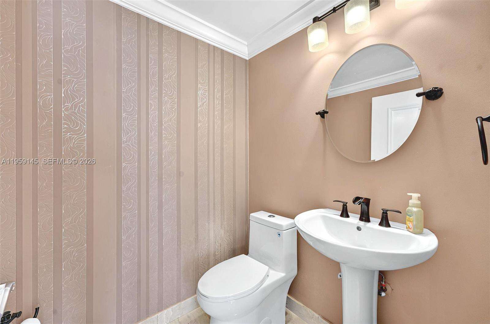 ATLANTIC III AT THE POINT - 21050 Point Pl, Aventura, FL 33180 | Picture 33