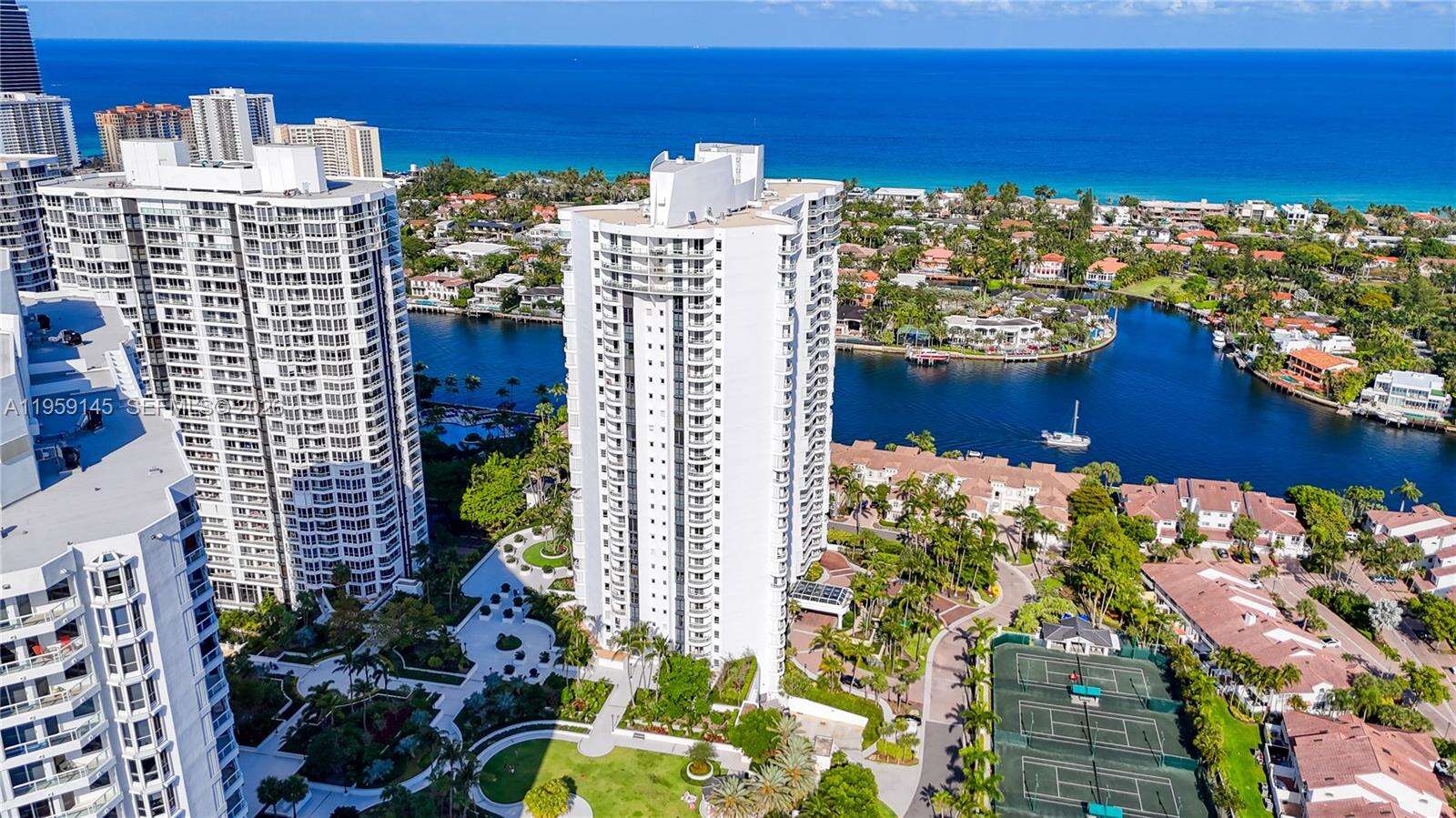 ATLANTIC III AT THE POINT - 21050 Point Pl, Aventura, FL 33180 | Picture 39