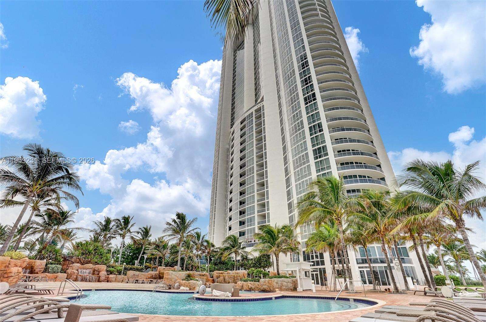 TRUMP ROYALE - 18201 Collins Ave, Sunny Isles Beach, FL 33160 | Picture 18