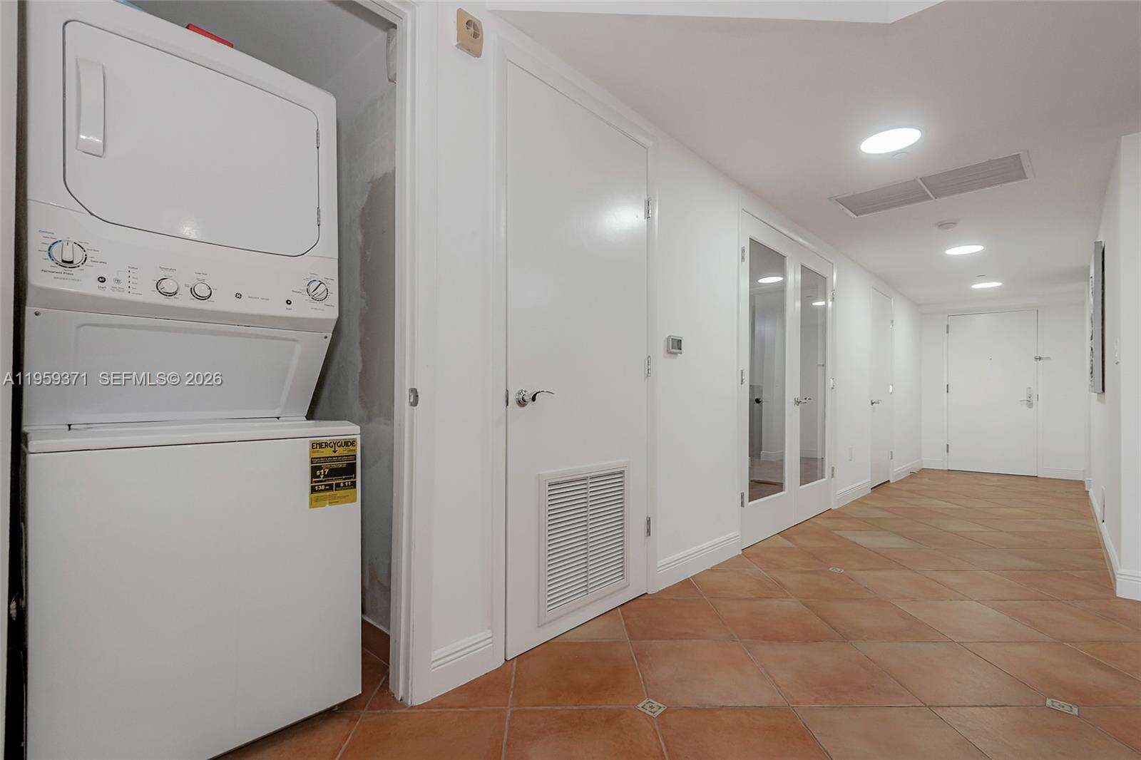 The Beach Club at 1850 Ocean Dr, Hallandale Beach, FL 33009 - For Sale photo 16