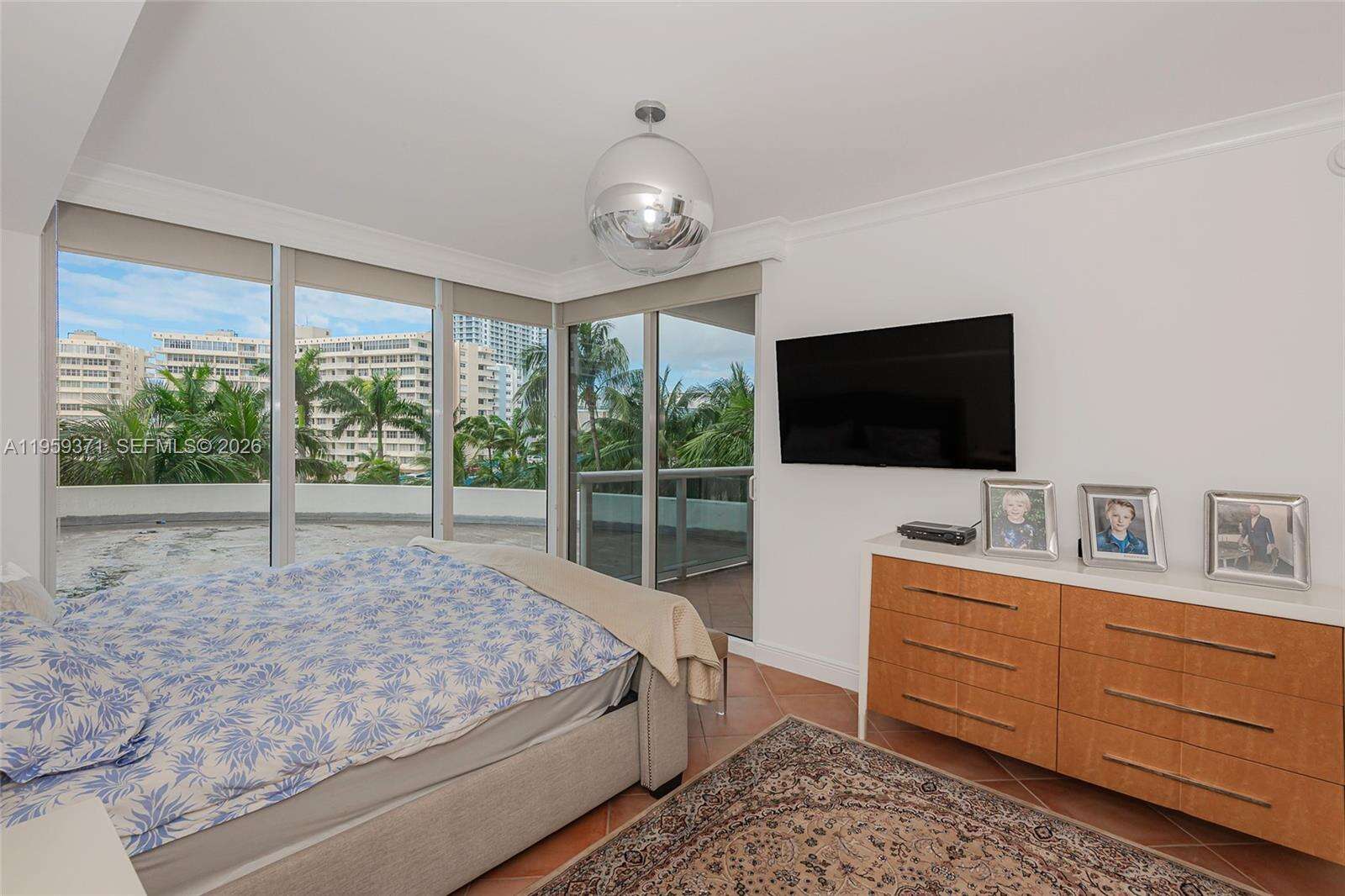 The Beach Club at 1850 Ocean Dr, Hallandale Beach, FL 33009 - For Sale photo 18