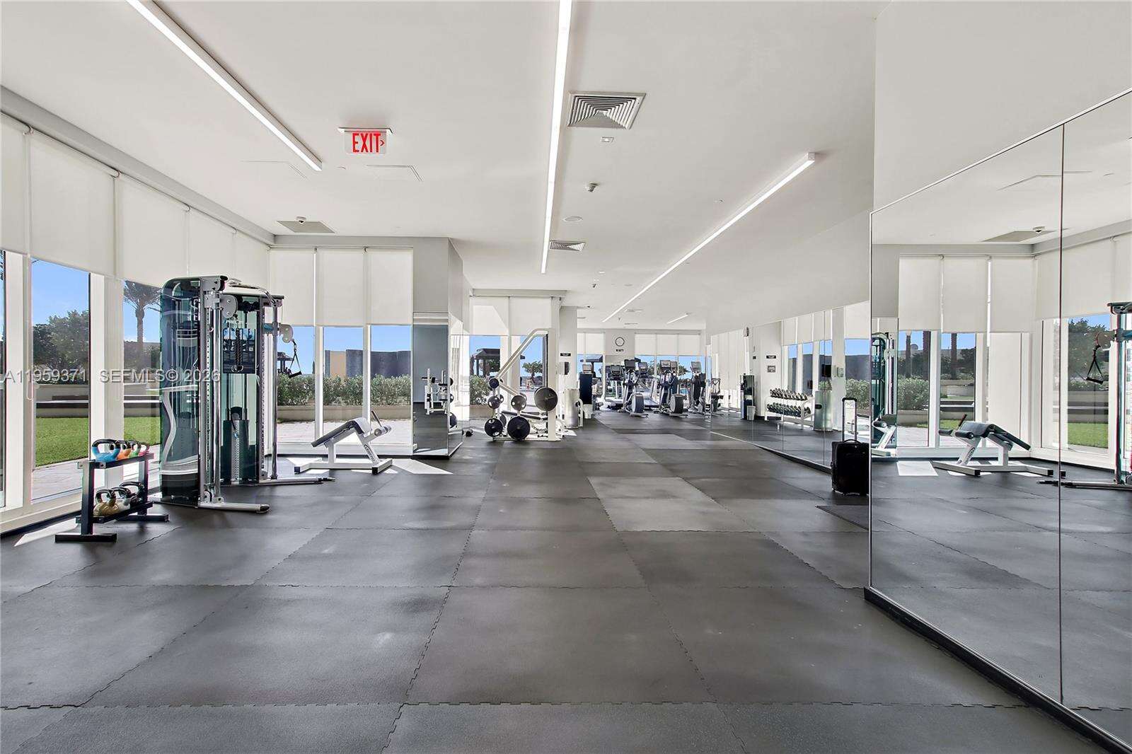 The Beach Club at 1850 Ocean Dr, Hallandale Beach, FL 33009 - For Sale photo 40