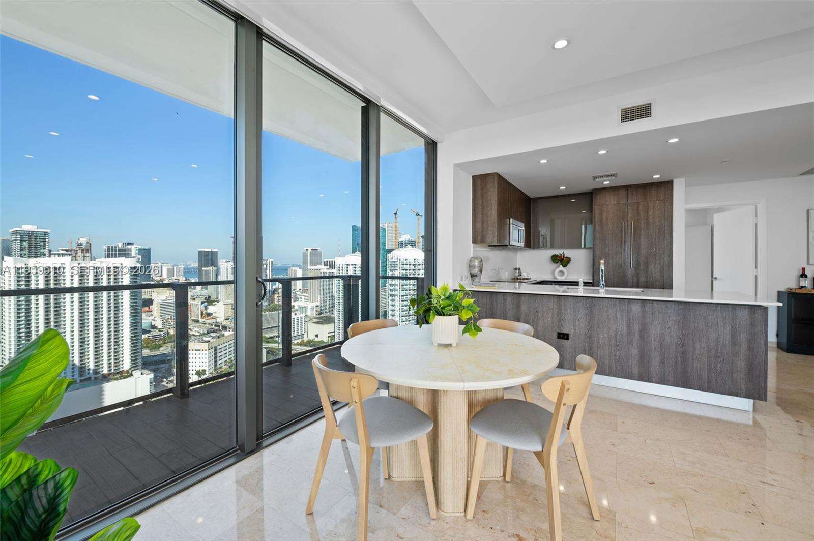 RISE - 88 7 St, Miami, FL 33130 | Picture 16