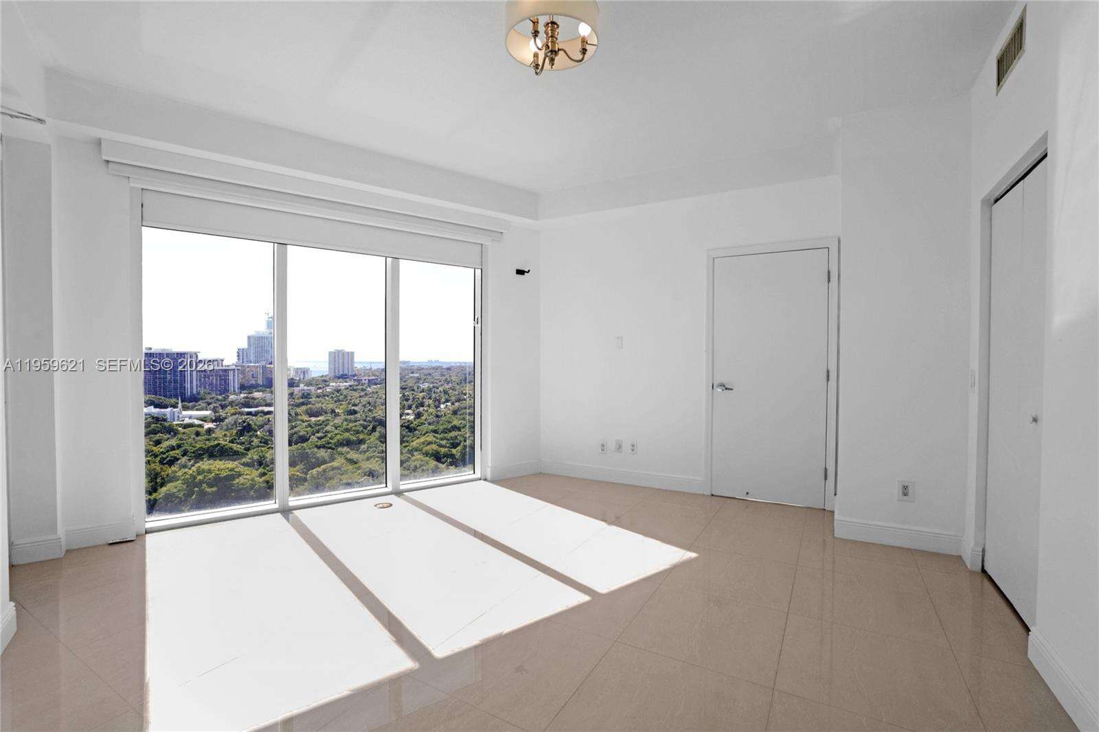 Infinity At Brickell at 60 13 St, Miami, FL 33130 - For Sale photo 11