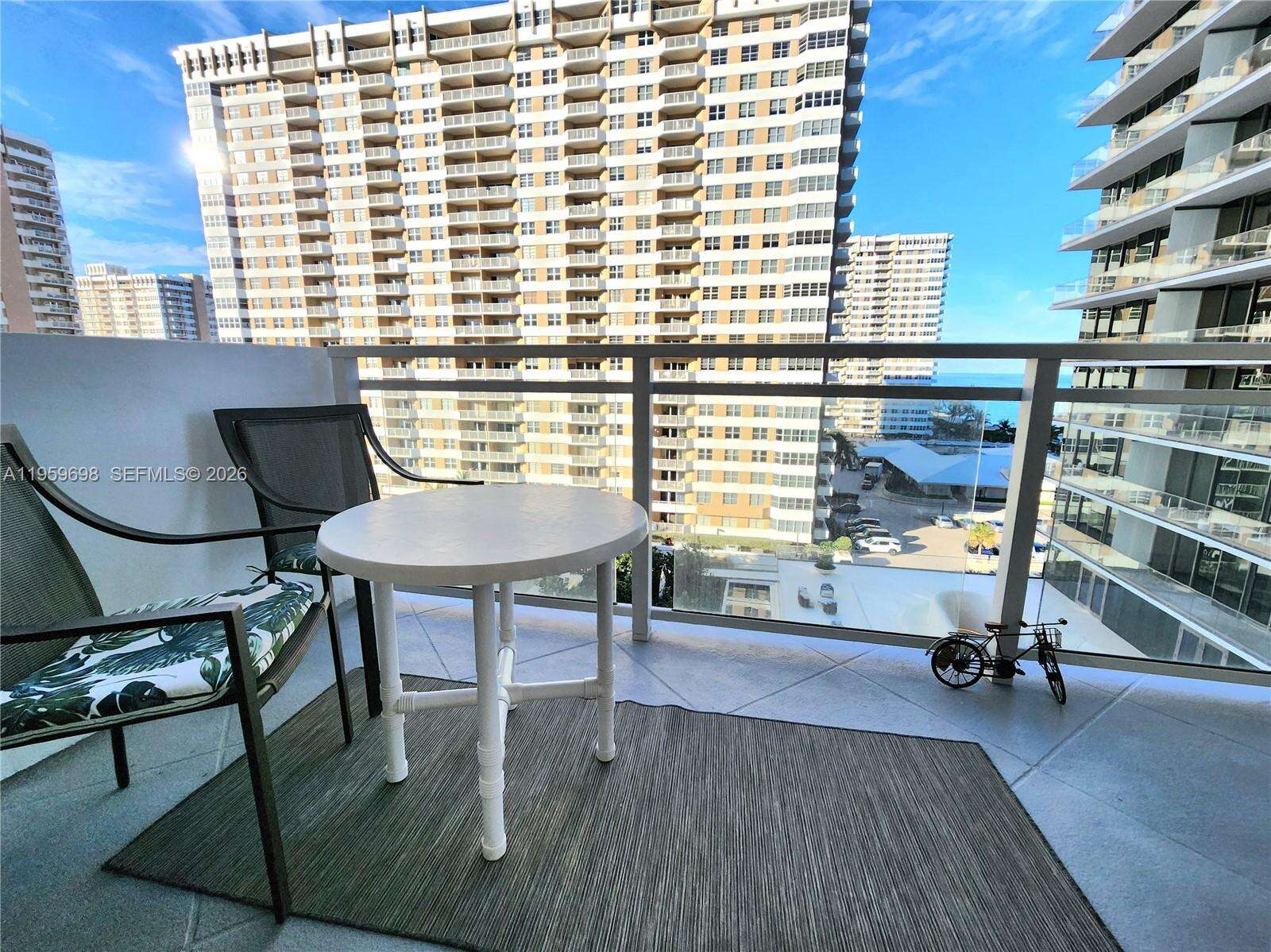 Parker Plaza at 2030 Ocean Dr, Hallandale Beach, FL 33009 - For Sale photo 6