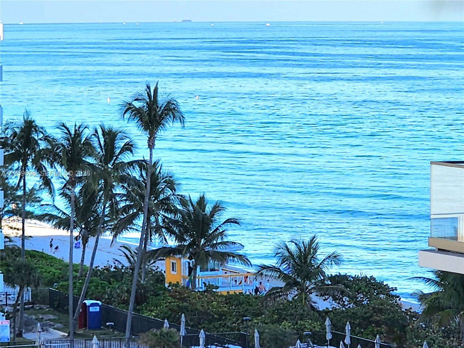 Parker Plaza at 2030 Ocean Dr, Hallandale Beach, FL 33009 - For Sale photo 8